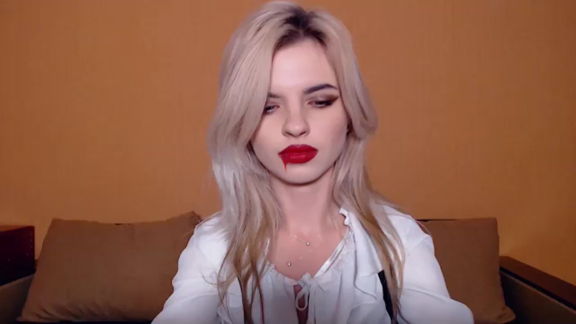 Gallery image thumbnail from Erineys's myfreecams stream on, 10/31/2023, 16:27 image 11 of 20