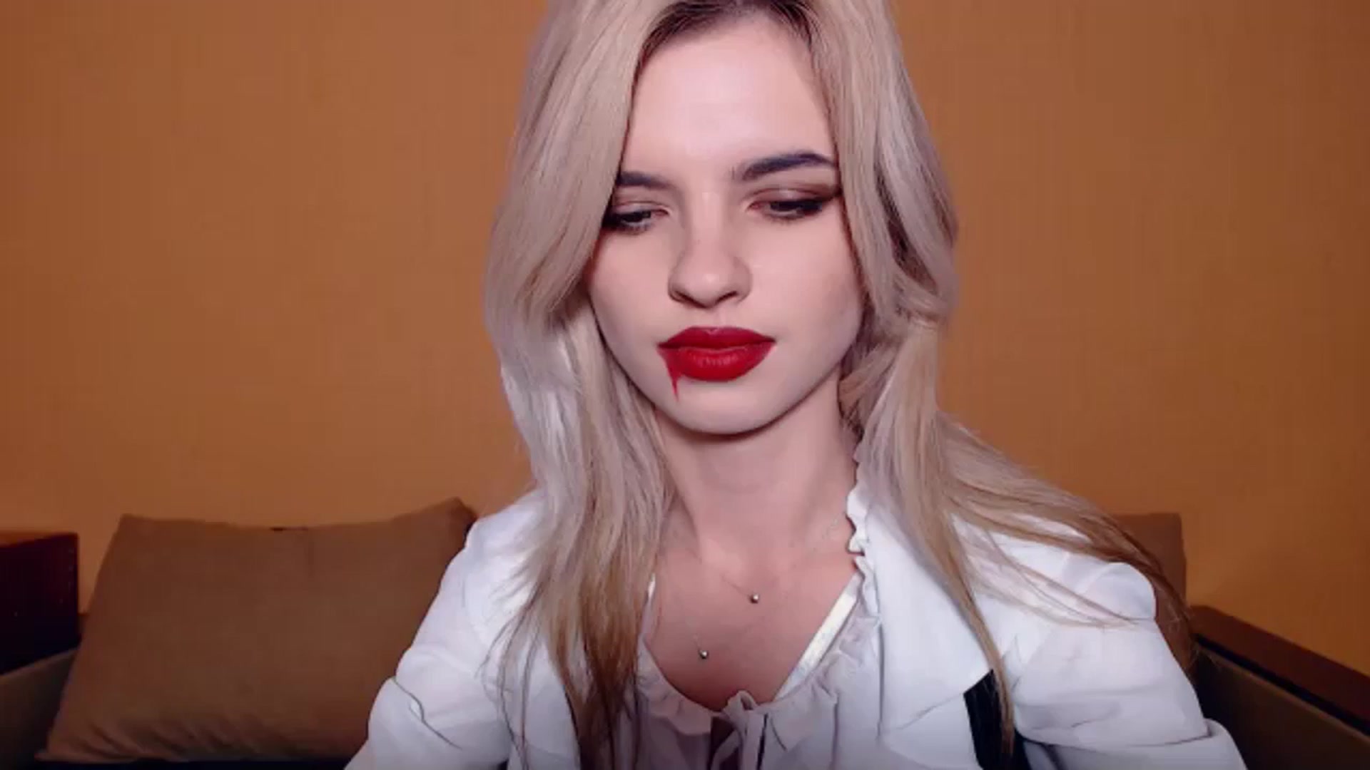 Gallery image thumbnail from Erineys's myfreecams stream on, 10/31/2023, 16:27 image 18 of 20