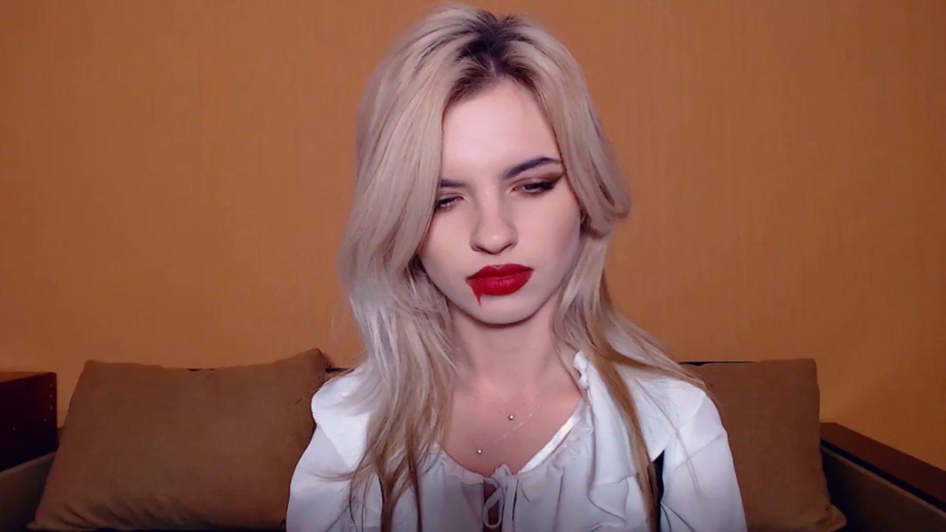 Gallery image thumbnail from Erineys's myfreecams stream on, 10/31/2023, 16:27 image 9 of 20