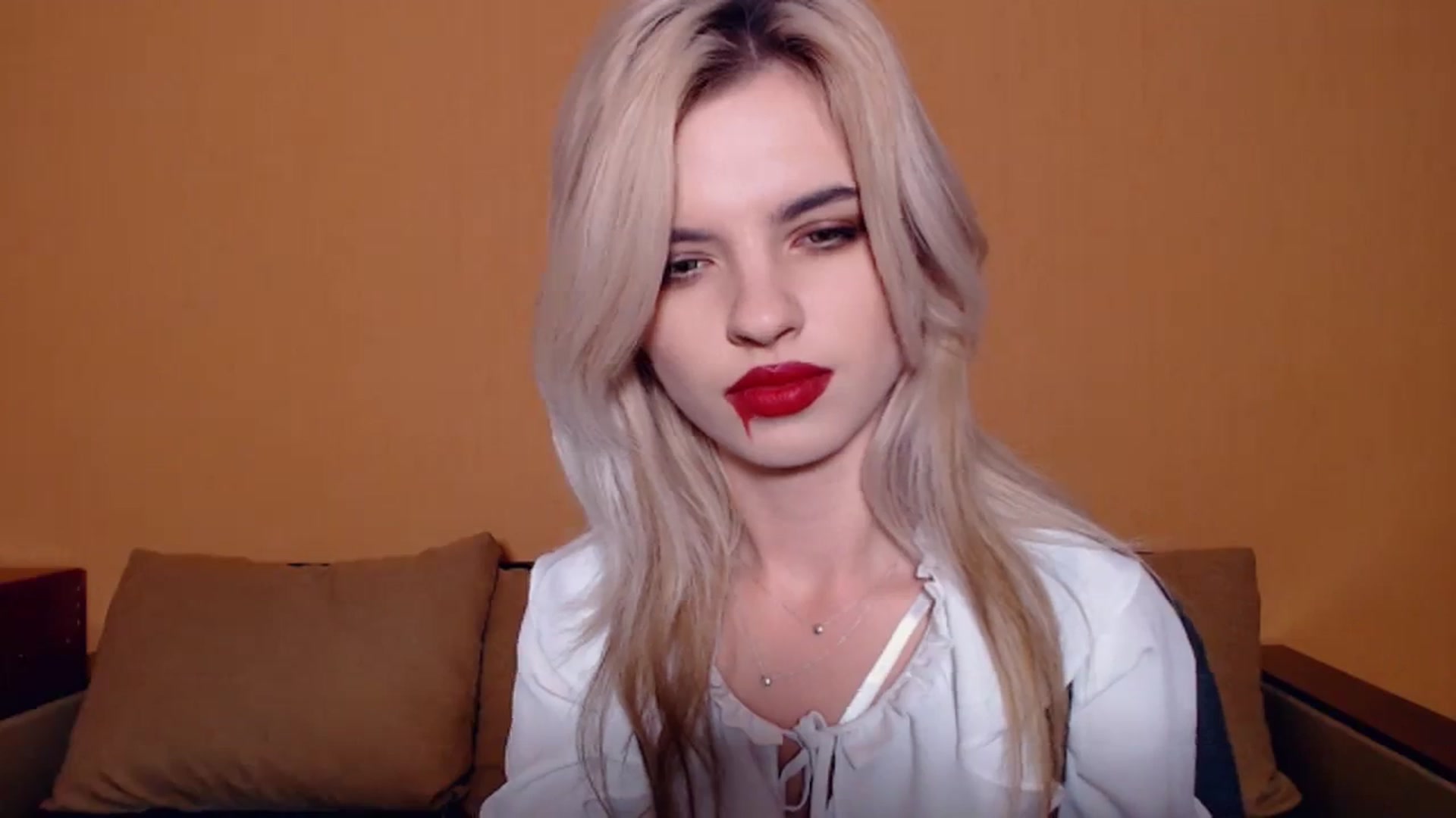 Gallery image thumbnail from Erineys's myfreecams stream on, 10/31/2023, 16:27 image 19 of 20