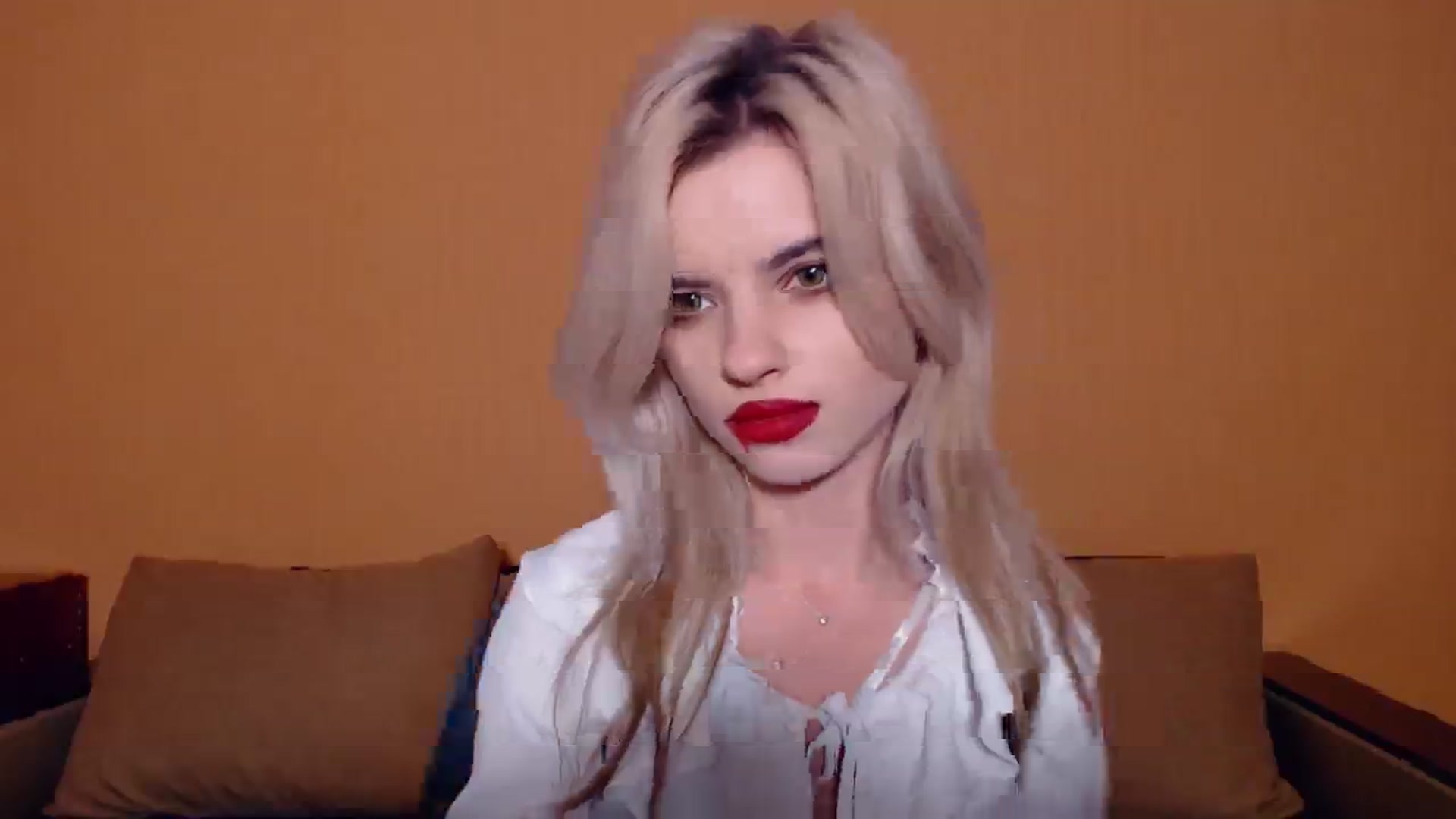 Gallery image thumbnail from Erineys's myfreecams stream on, 10/31/2023, 16:27 image 2 of 20