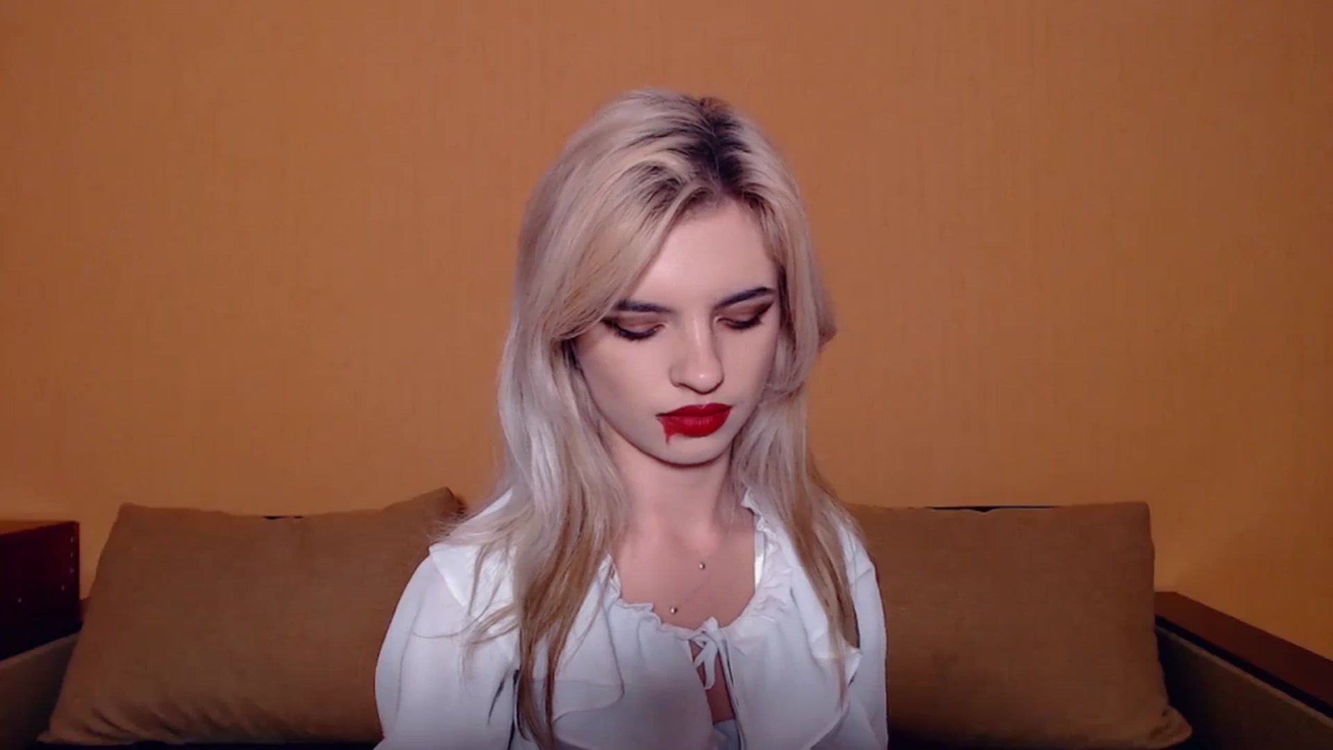 Gallery image thumbnail from Erineys's myfreecams stream on, 10/31/2023, 16:49 image 9 of 20