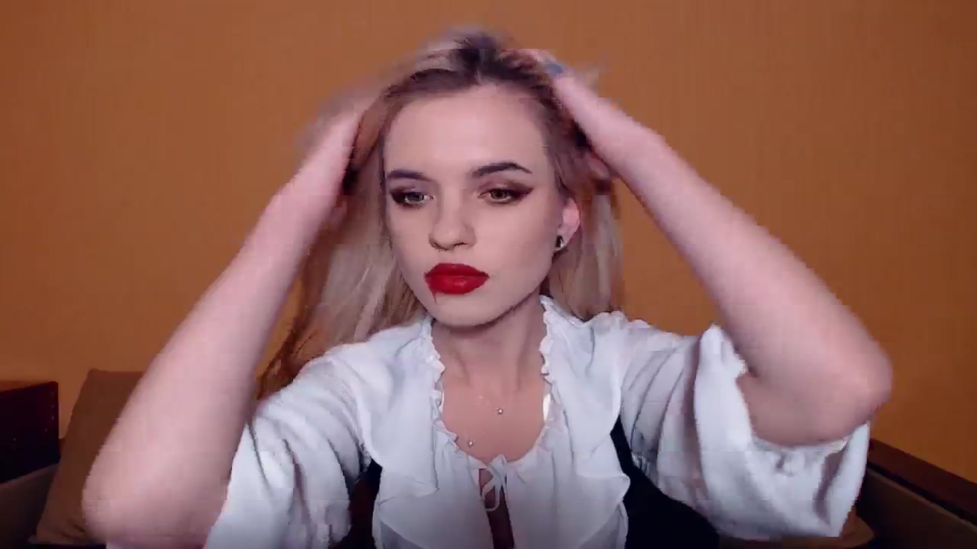 Gallery image thumbnail from Erineys's myfreecams stream on, 10/31/2023, 16:49 image 2 of 20