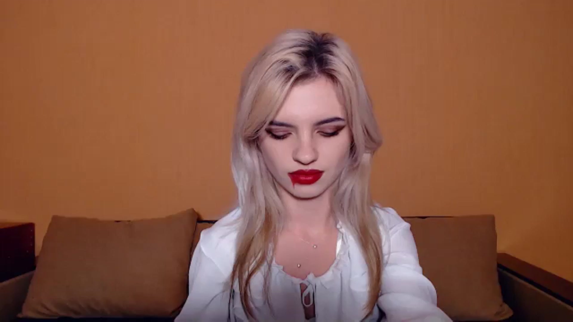 Gallery image thumbnail from Erineys's myfreecams stream on, 10/31/2023, 16:49 image 16 of 20