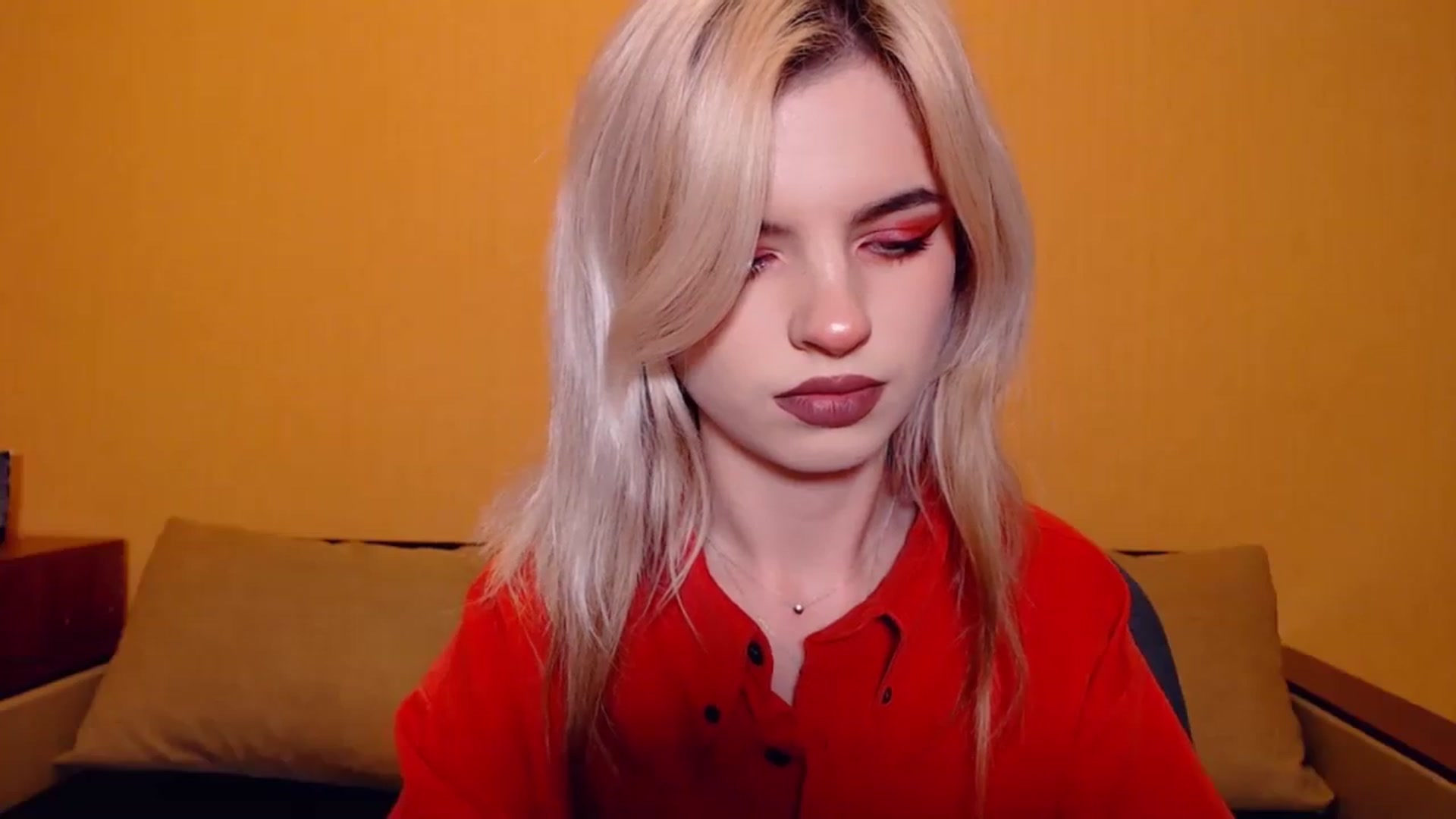 Gallery image thumbnail from Erineys's myfreecams stream on, 11/03/2023, 16:19 image 9 of 20