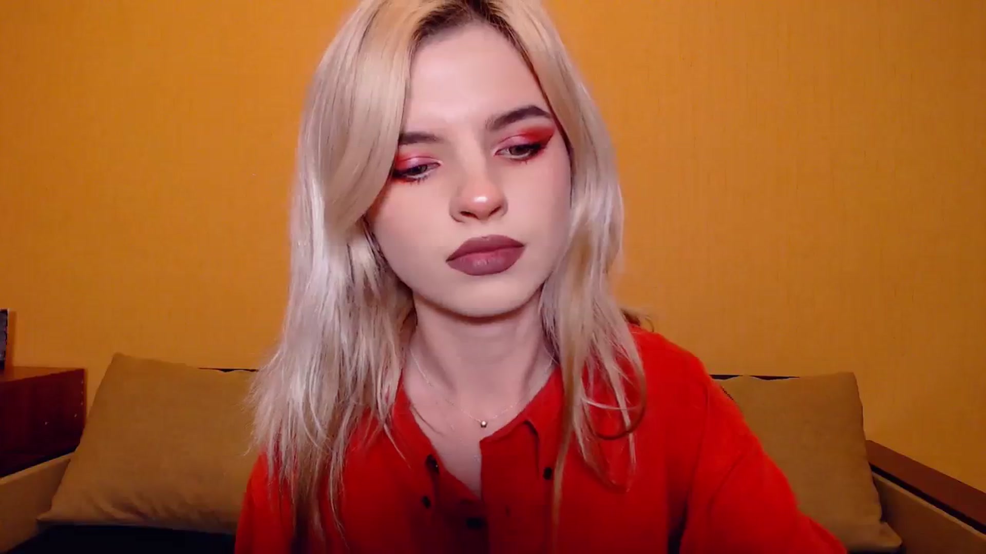 Gallery image thumbnail from Erineys's myfreecams stream on, 11/03/2023, 16:19 image 8 of 20