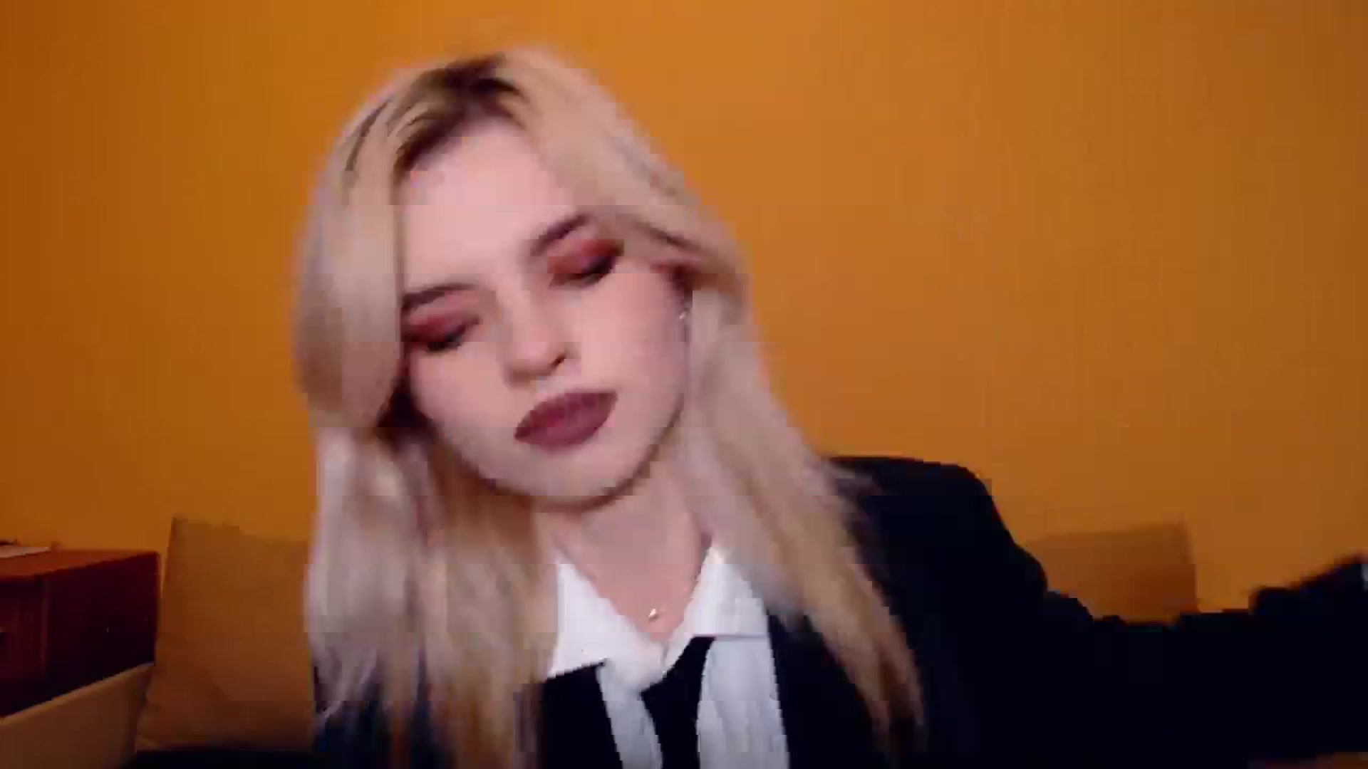 Gallery image thumbnail from Erineys's myfreecams stream on, 11/04/2023, 12:58 image 4 of 20
