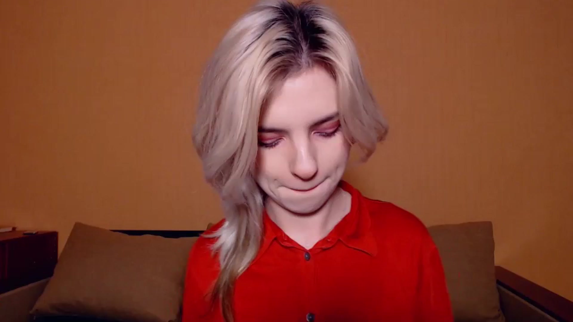 Gallery image thumbnail from Erineys's myfreecams stream on, 11/06/2023, 14:45 image 7 of 20