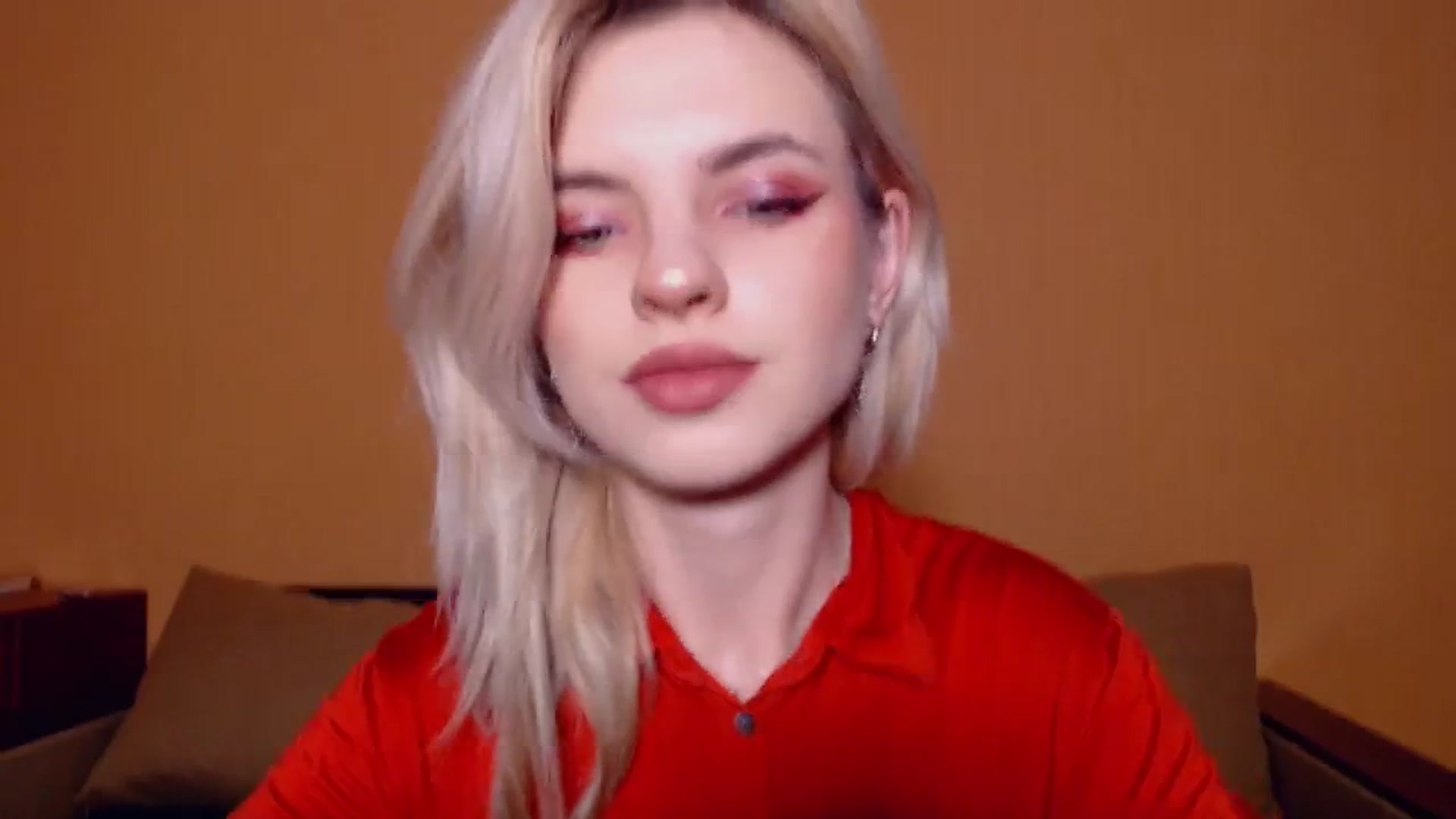 Gallery image thumbnail from Erineys's myfreecams stream on, 11/06/2023, 14:45 image 11 of 20