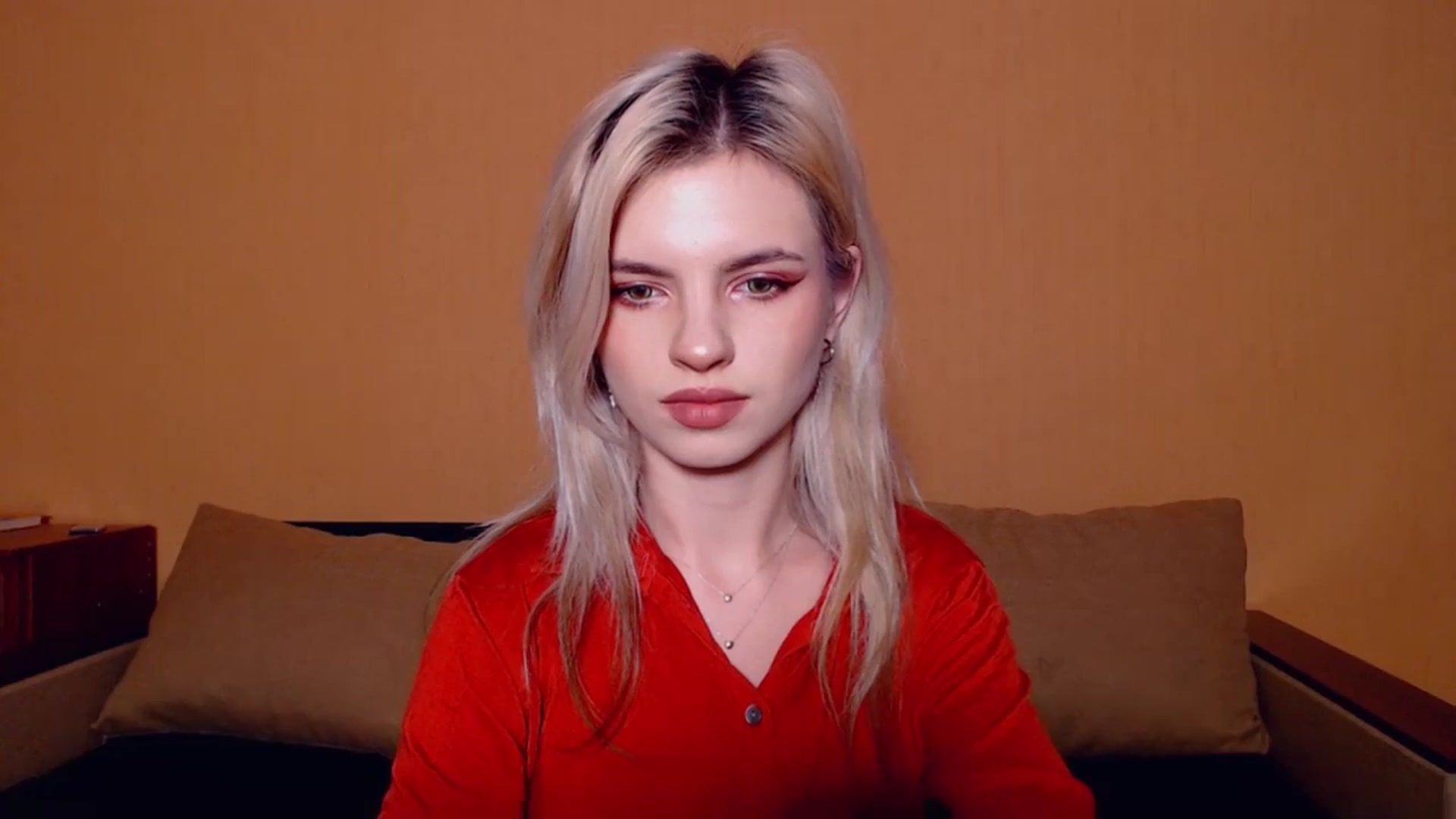 Gallery image thumbnail from Erineys's myfreecams stream on, 11/06/2023, 16:31 image 15 of 20