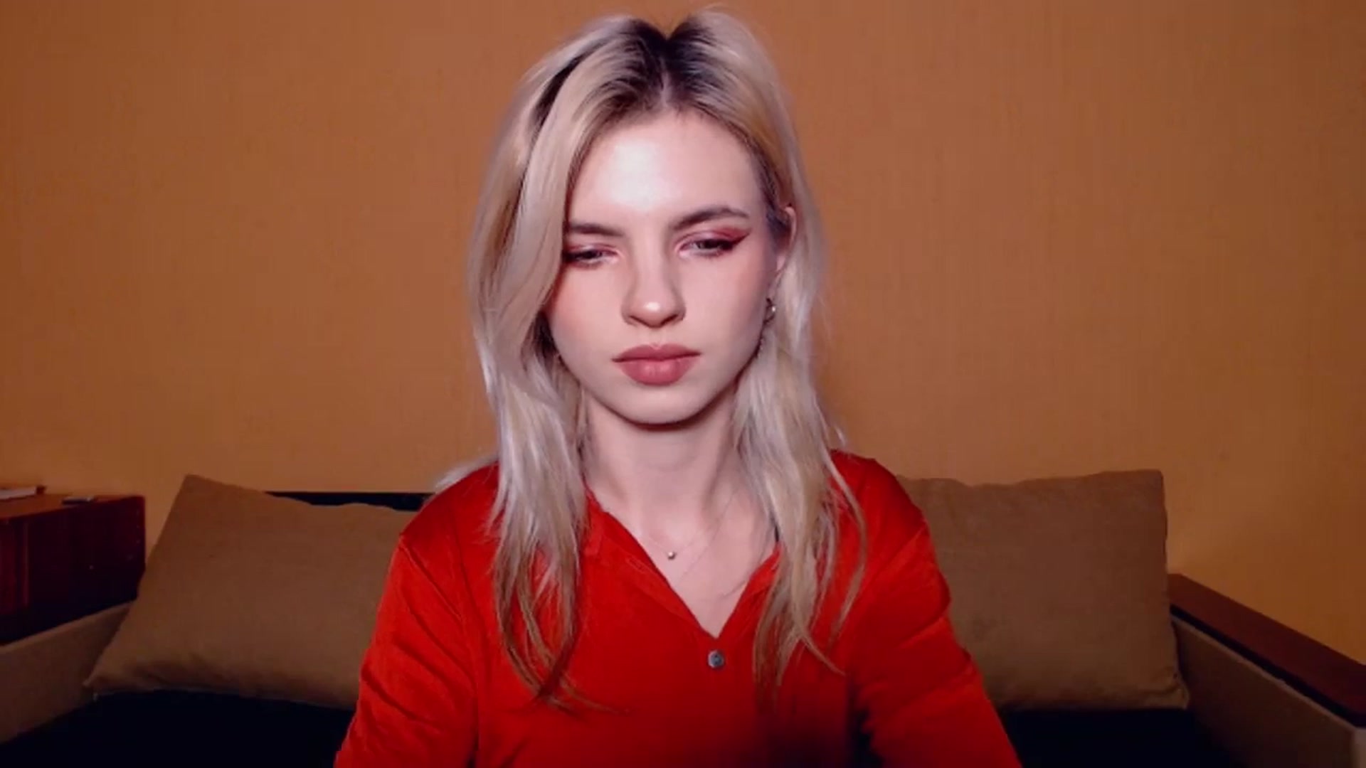 Gallery image thumbnail from Erineys's myfreecams stream on, 11/06/2023, 16:31 image 20 of 20