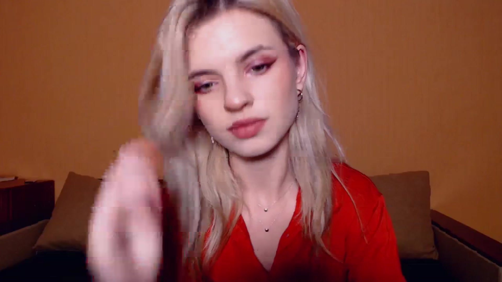 Gallery image thumbnail from Erineys's myfreecams stream on, 11/06/2023, 16:31 image 3 of 20