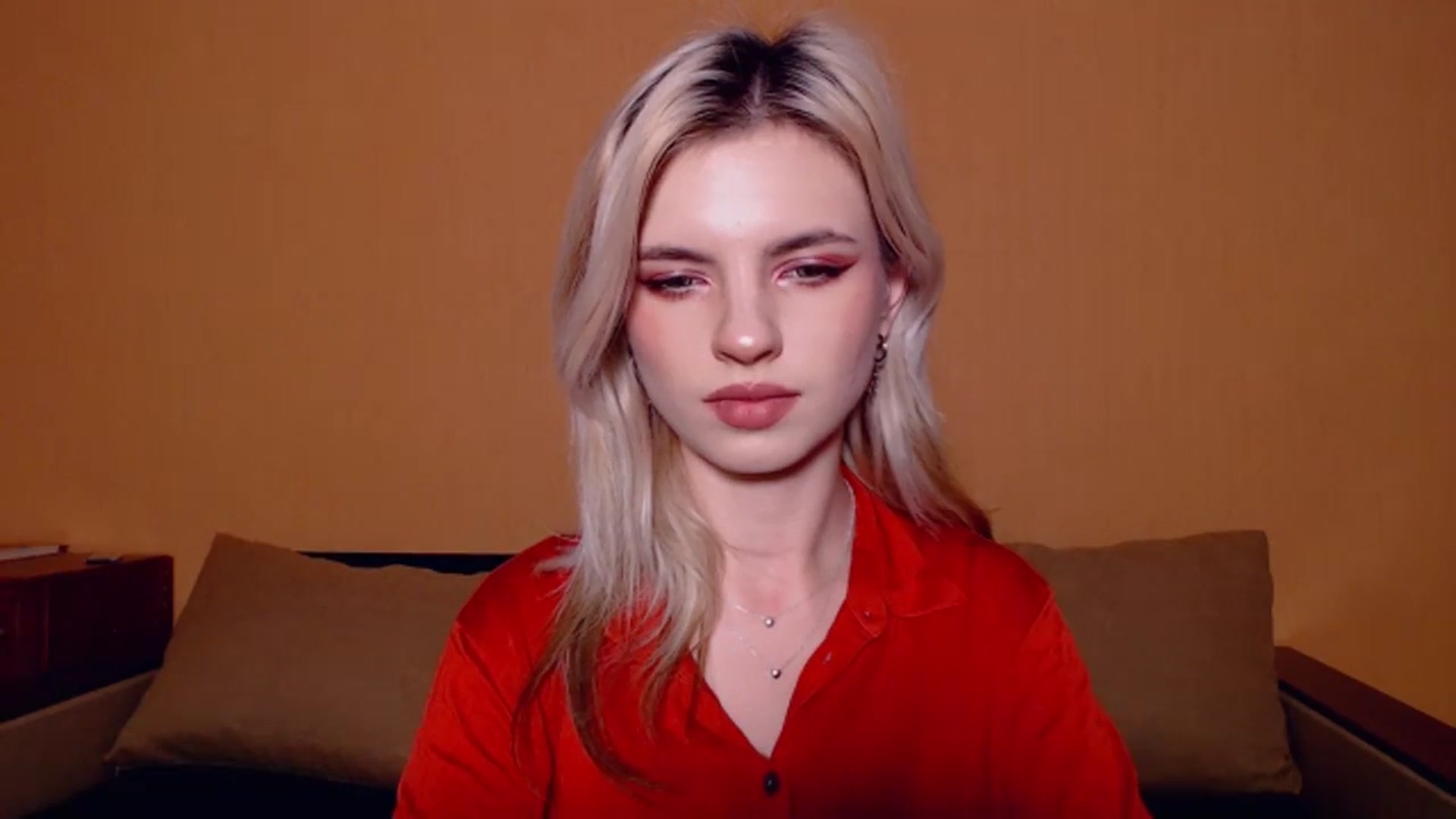 Gallery image thumbnail from Erineys's myfreecams stream on, 11/06/2023, 17:32 image 11 of 20