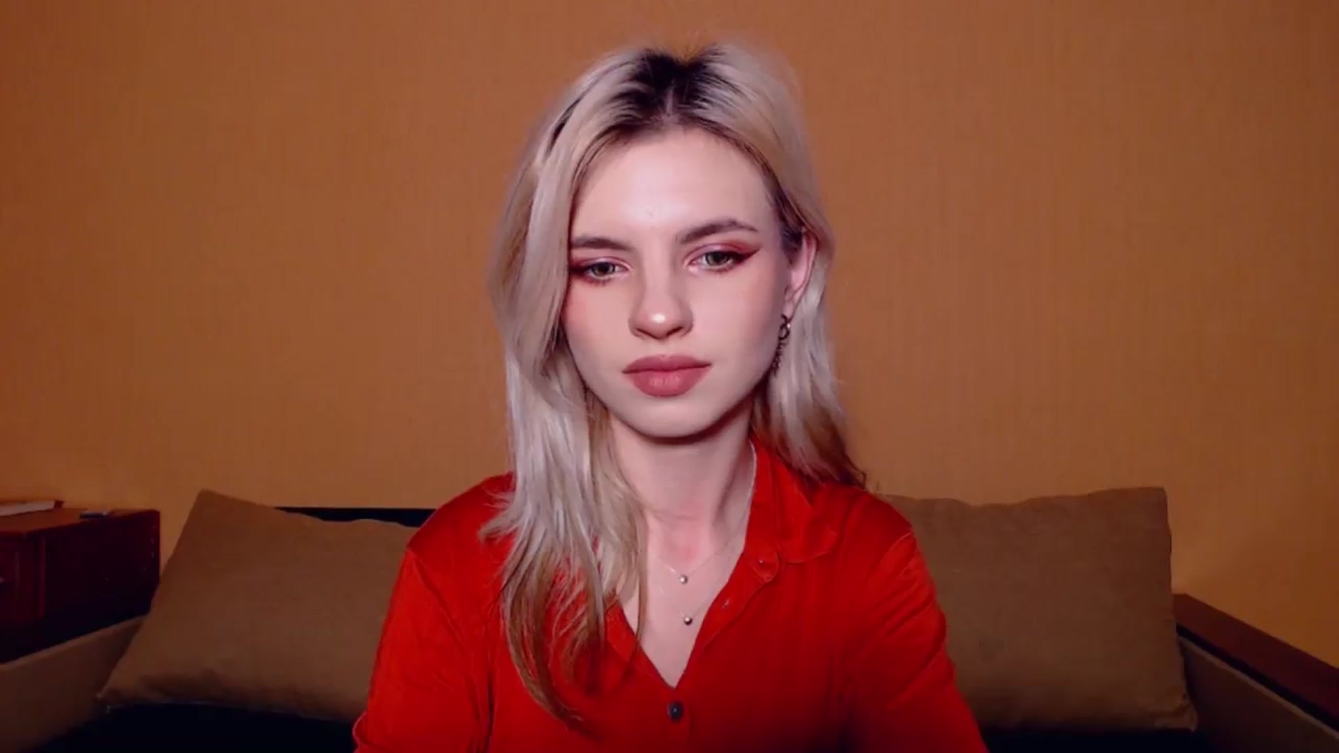 Gallery image thumbnail from Erineys's myfreecams stream on, 11/06/2023, 17:32 image 6 of 20