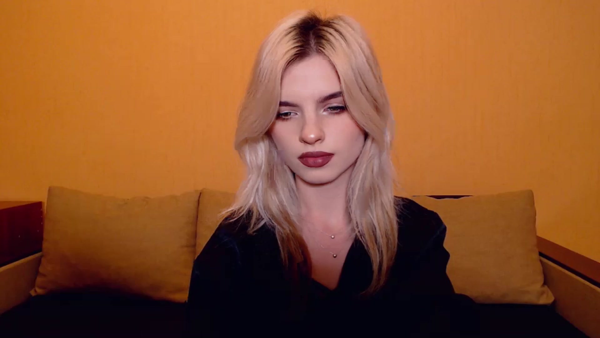 Gallery image thumbnail from Erineys's myfreecams stream on, 11/09/2023, 16:11 image 20 of 20