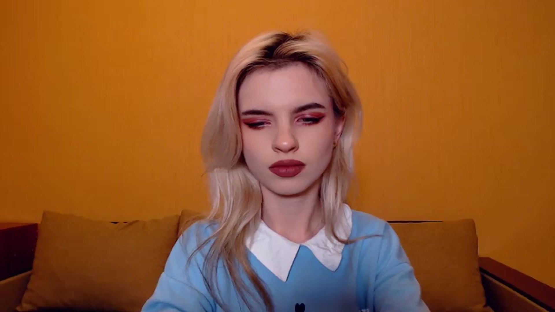Gallery image thumbnail from Erineys's myfreecams stream on, 11/10/2023, 14:47 image 10 of 20