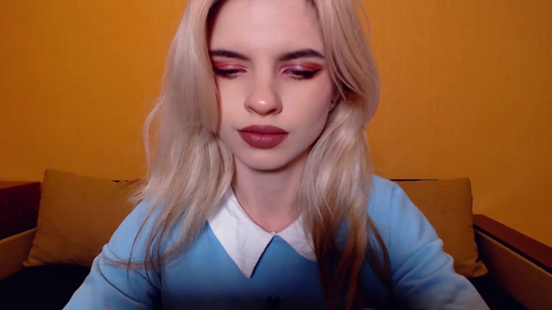 Gallery image thumbnail from Erineys's myfreecams stream on, 11/10/2023, 14:47 image 16 of 20