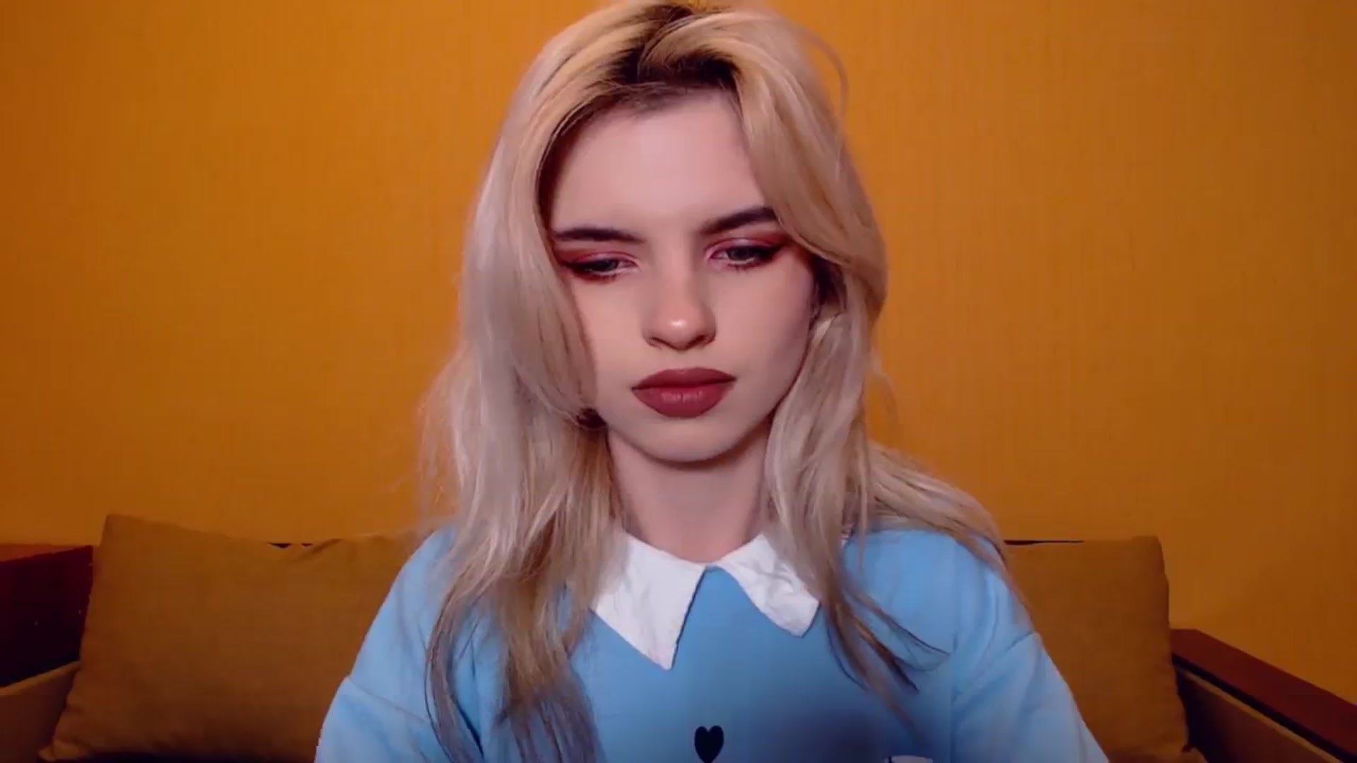 Gallery image thumbnail from Erineys's myfreecams stream on, 11/10/2023, 14:47 image 8 of 20