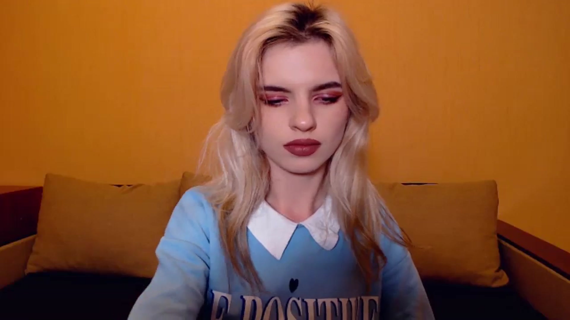 Gallery image thumbnail from Erineys's myfreecams stream on, 11/10/2023, 16:06 image 18 of 20