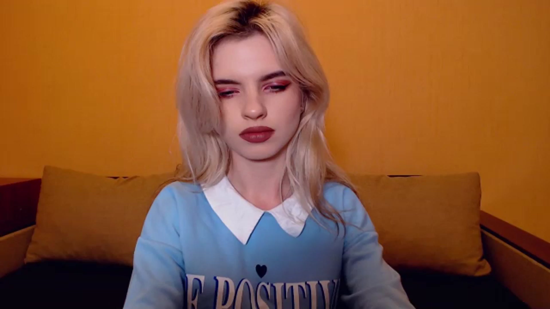 Gallery image thumbnail from Erineys's myfreecams stream on, 11/10/2023, 16:06 image 20 of 20