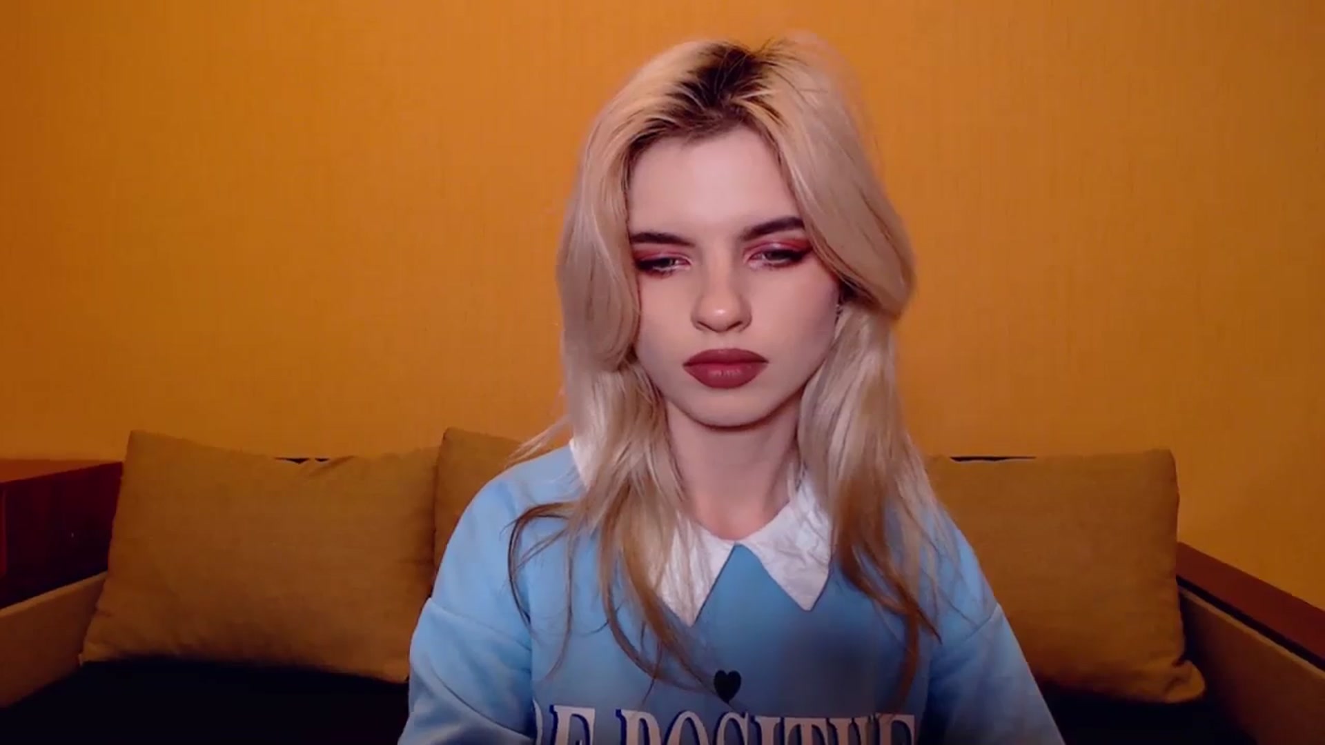 Gallery image thumbnail from Erineys's myfreecams stream on, 11/10/2023, 17:05 image 13 of 20