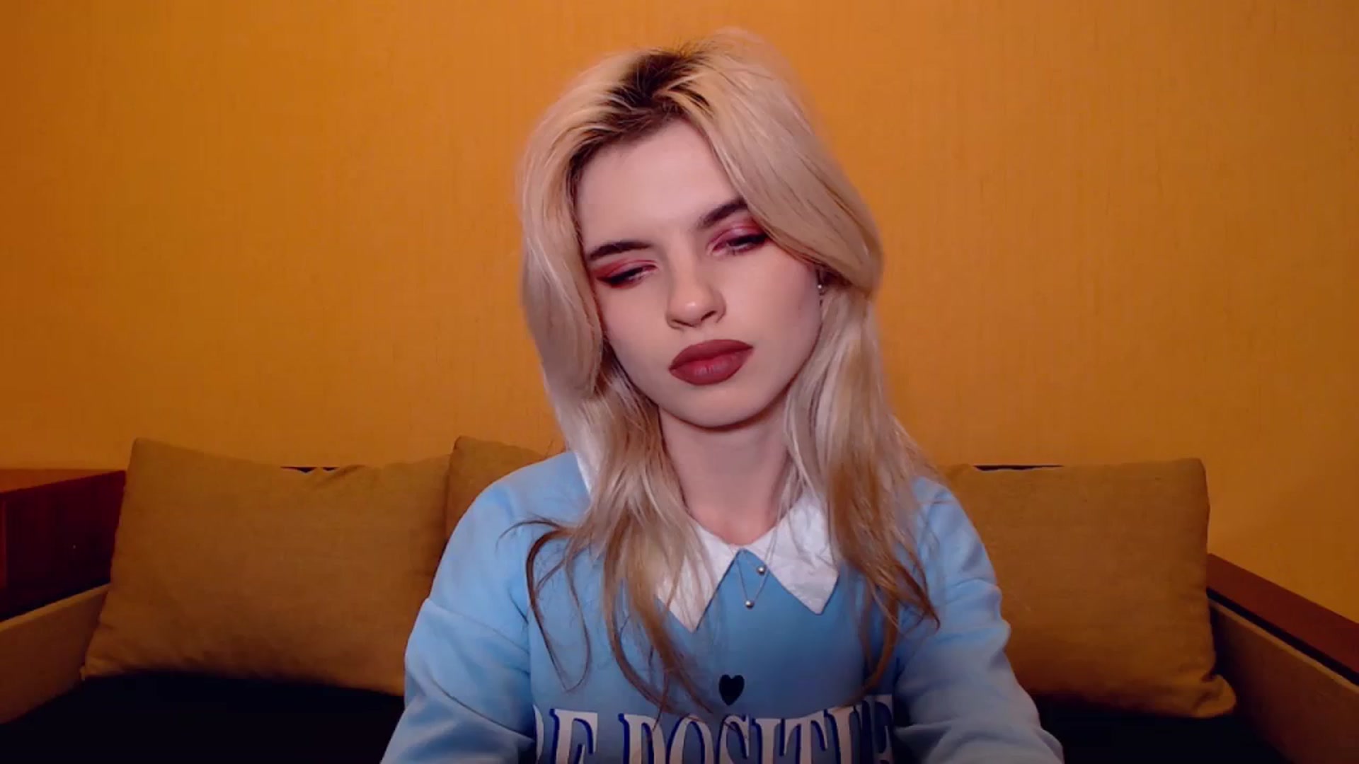 Gallery image thumbnail from Erineys's myfreecams stream on, 11/10/2023, 17:05 image 16 of 20