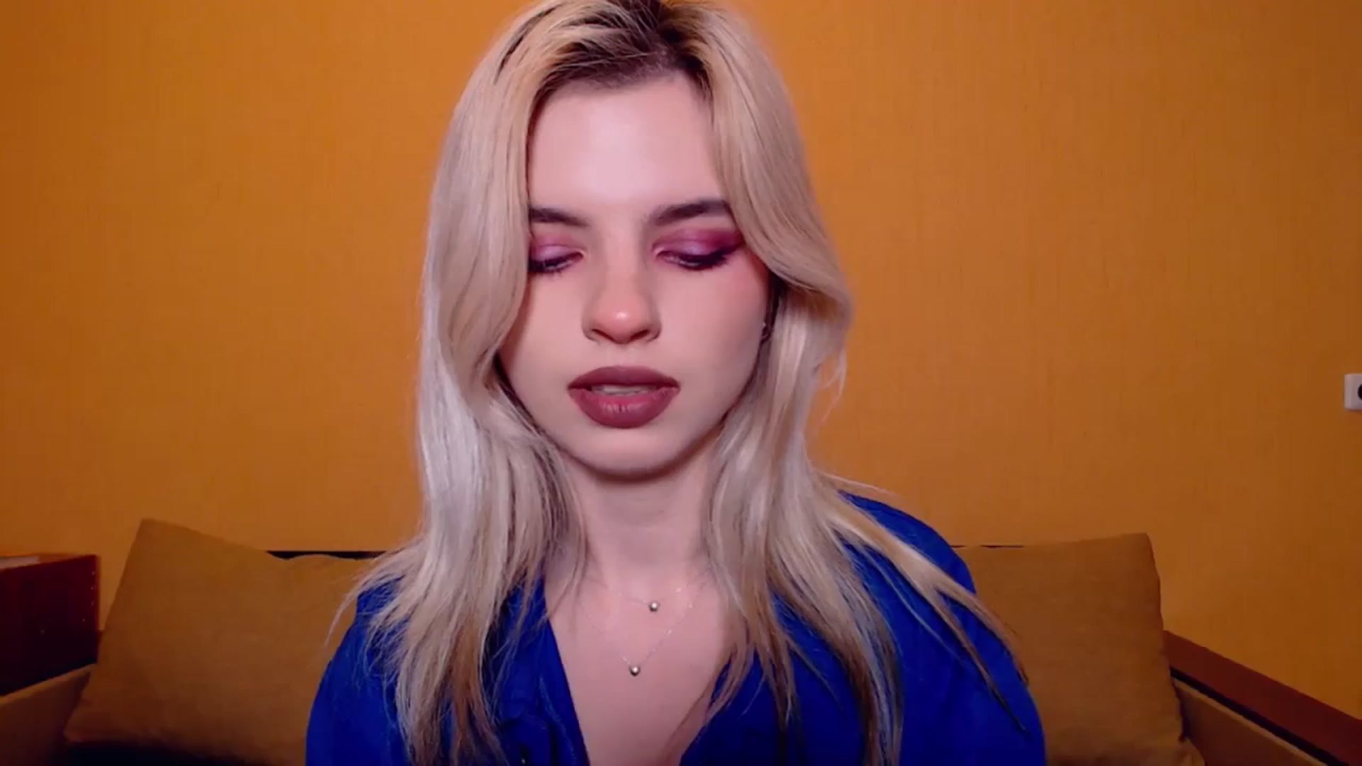 Gallery image thumbnail from Erineys's myfreecams stream on, 11/12/2023, 14:55 image 12 of 20