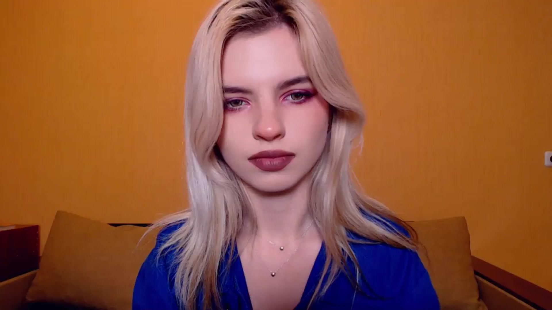 Gallery image thumbnail from Erineys's myfreecams stream on, 11/12/2023, 14:55 image 11 of 20