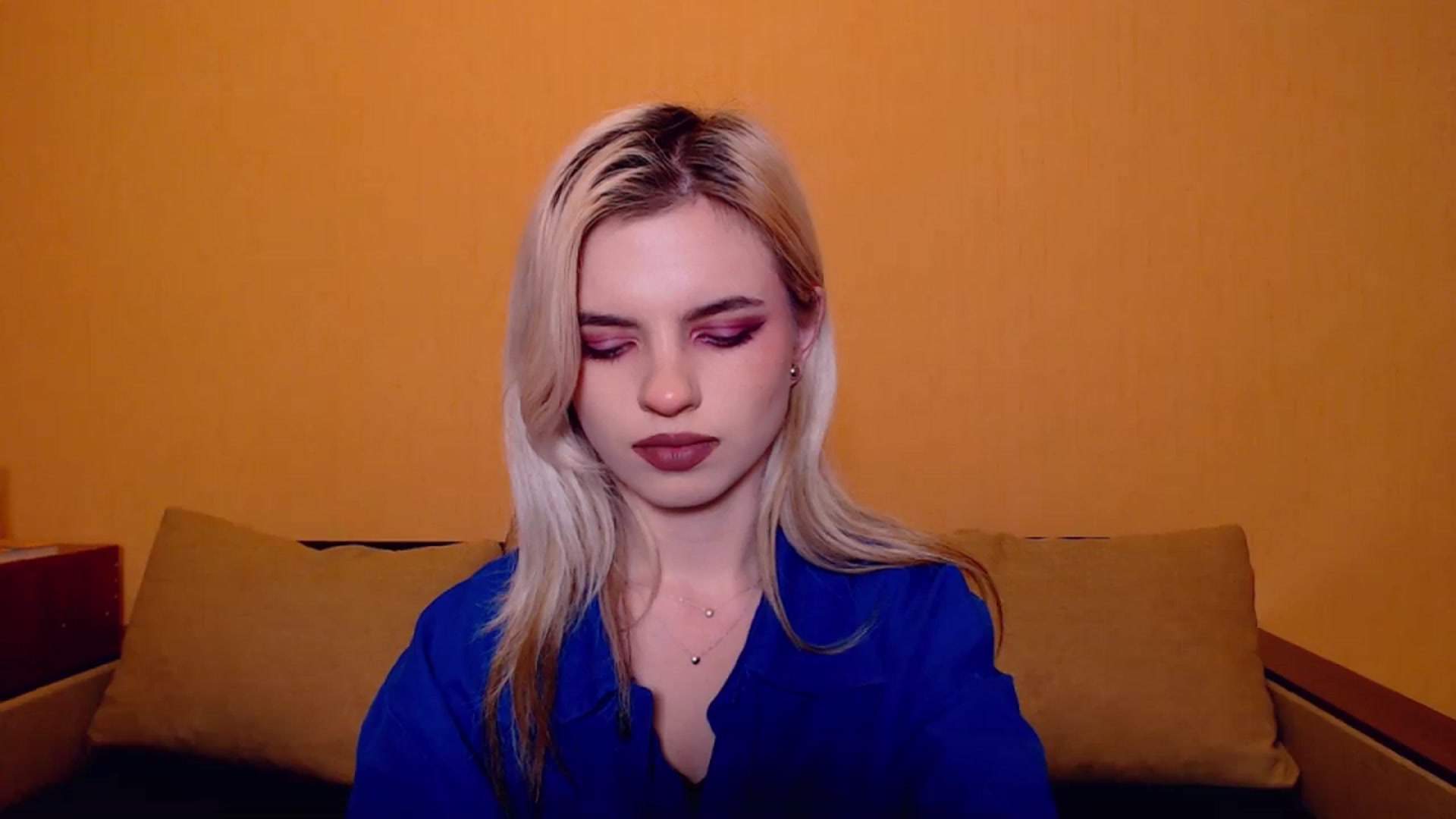 Gallery image thumbnail from Erineys's myfreecams stream on, 11/12/2023, 15:16 image 4 of 20