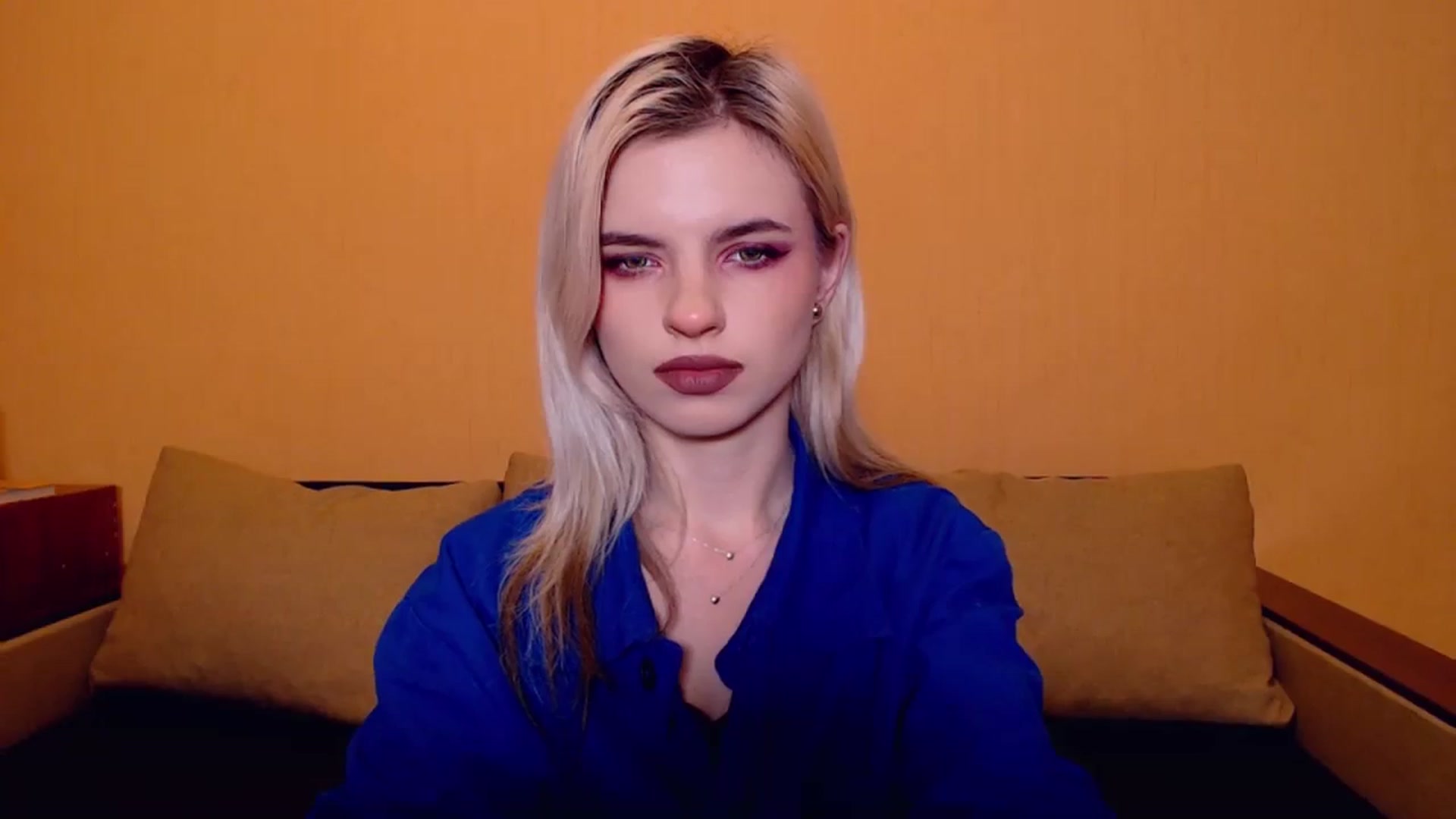 Gallery image thumbnail from Erineys's myfreecams stream on, 11/12/2023, 15:16 image 13 of 20