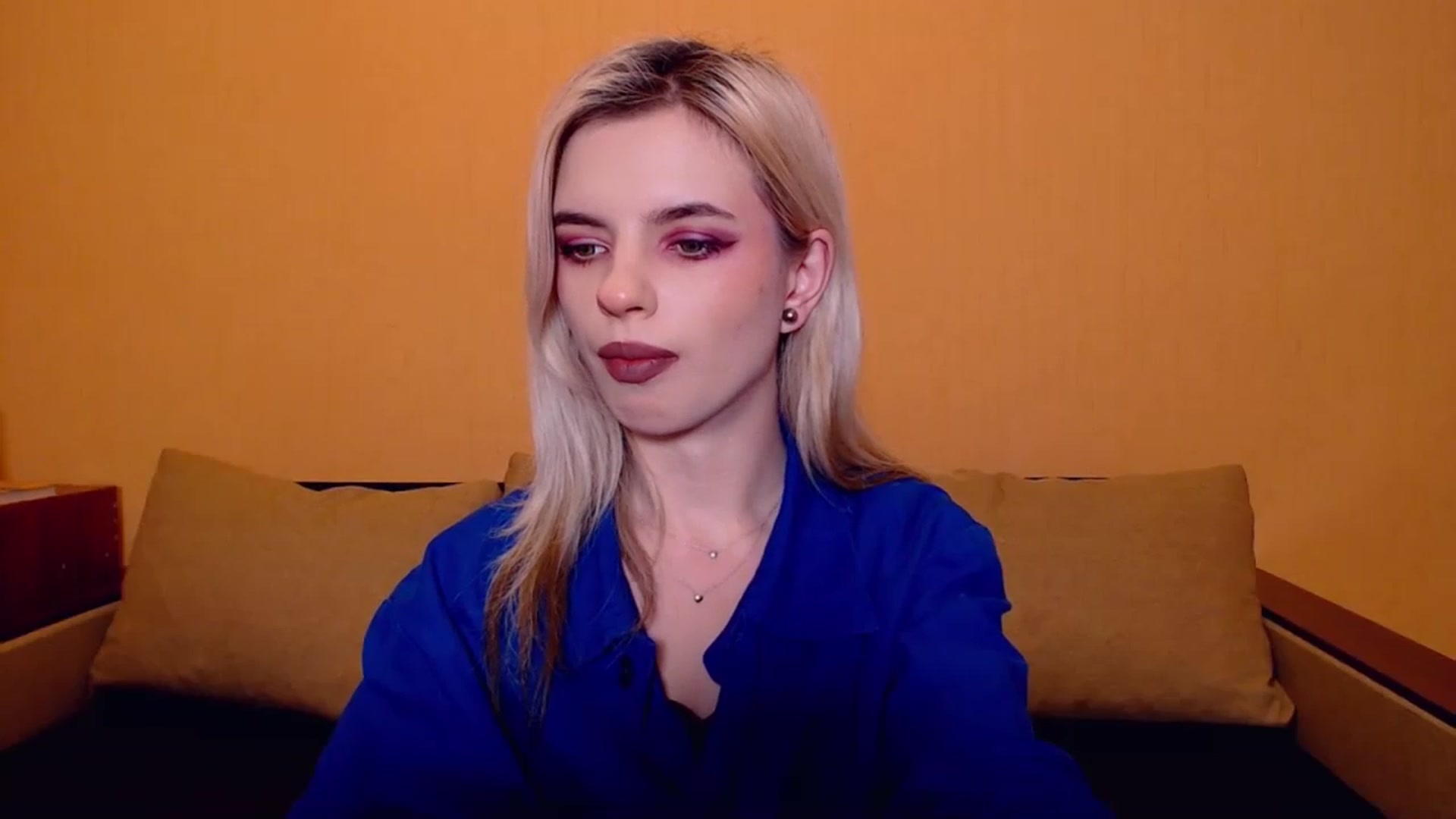 Gallery image thumbnail from Erineys's myfreecams stream on, 11/12/2023, 15:16 image 12 of 20