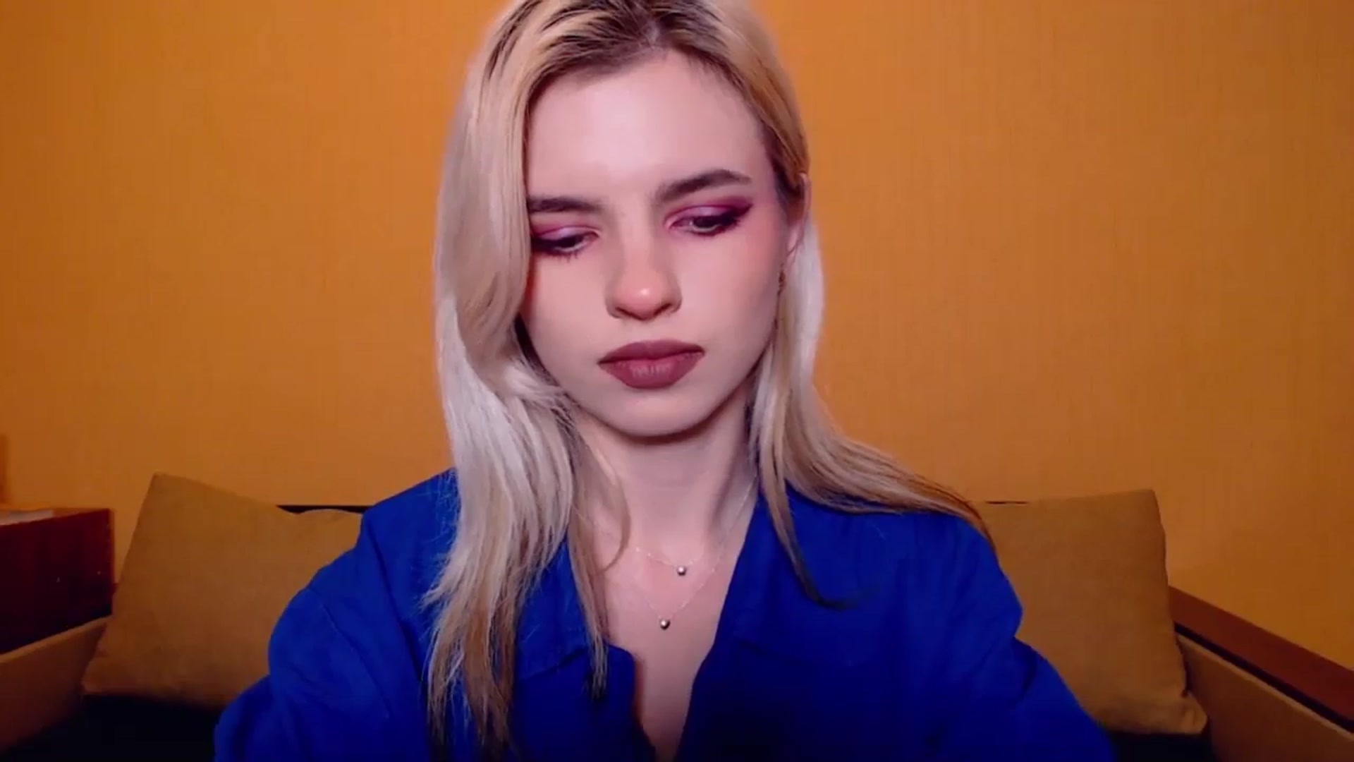 Gallery image thumbnail from Erineys's myfreecams stream on, 11/12/2023, 15:16 image 3 of 20