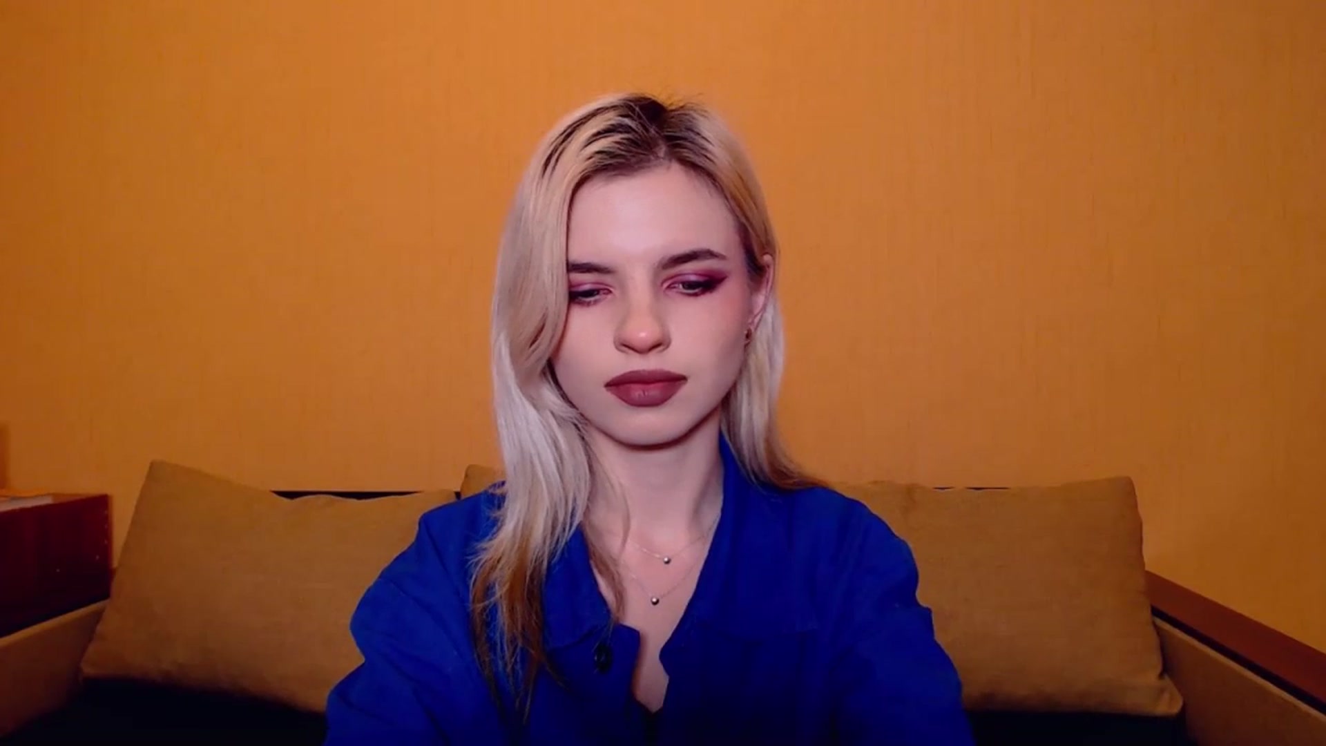 Gallery image thumbnail from Erineys's myfreecams stream on, 11/12/2023, 15:16 image 8 of 20