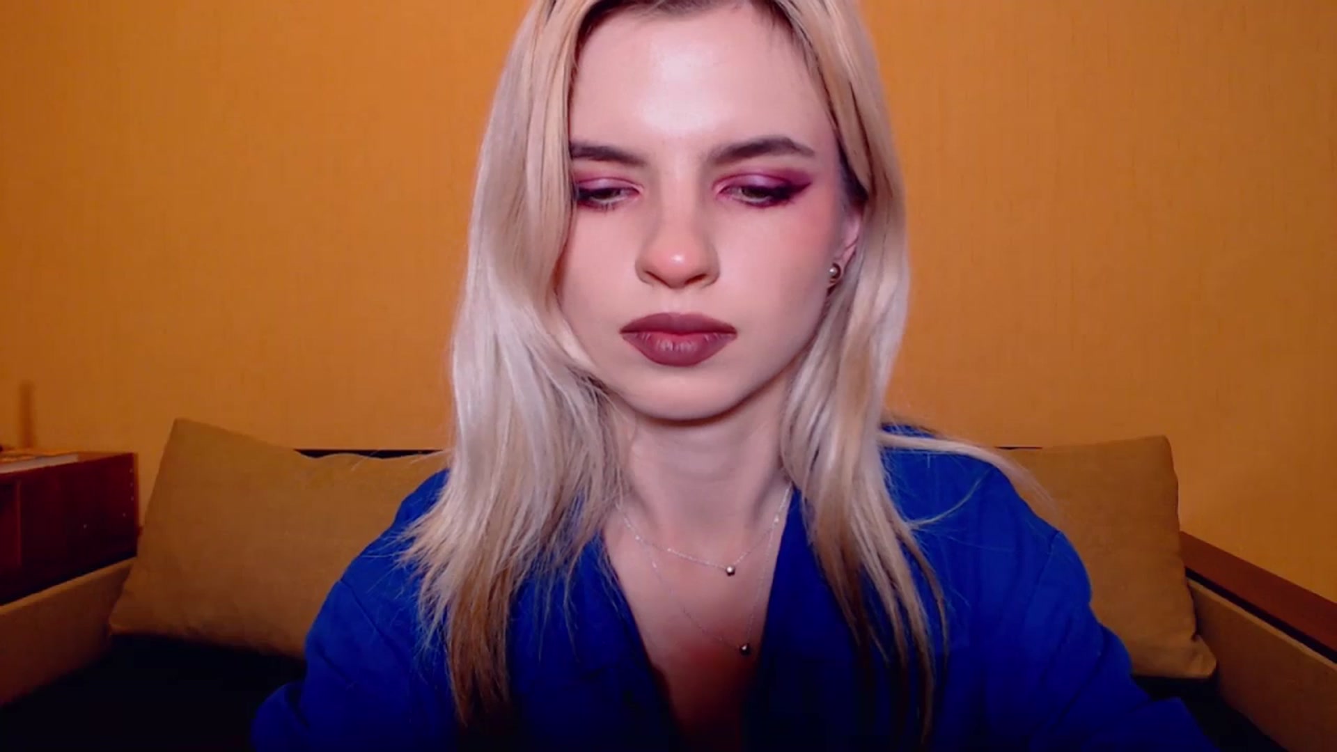 Gallery image thumbnail from Erineys's myfreecams stream on, 11/12/2023, 16:45 image 13 of 20