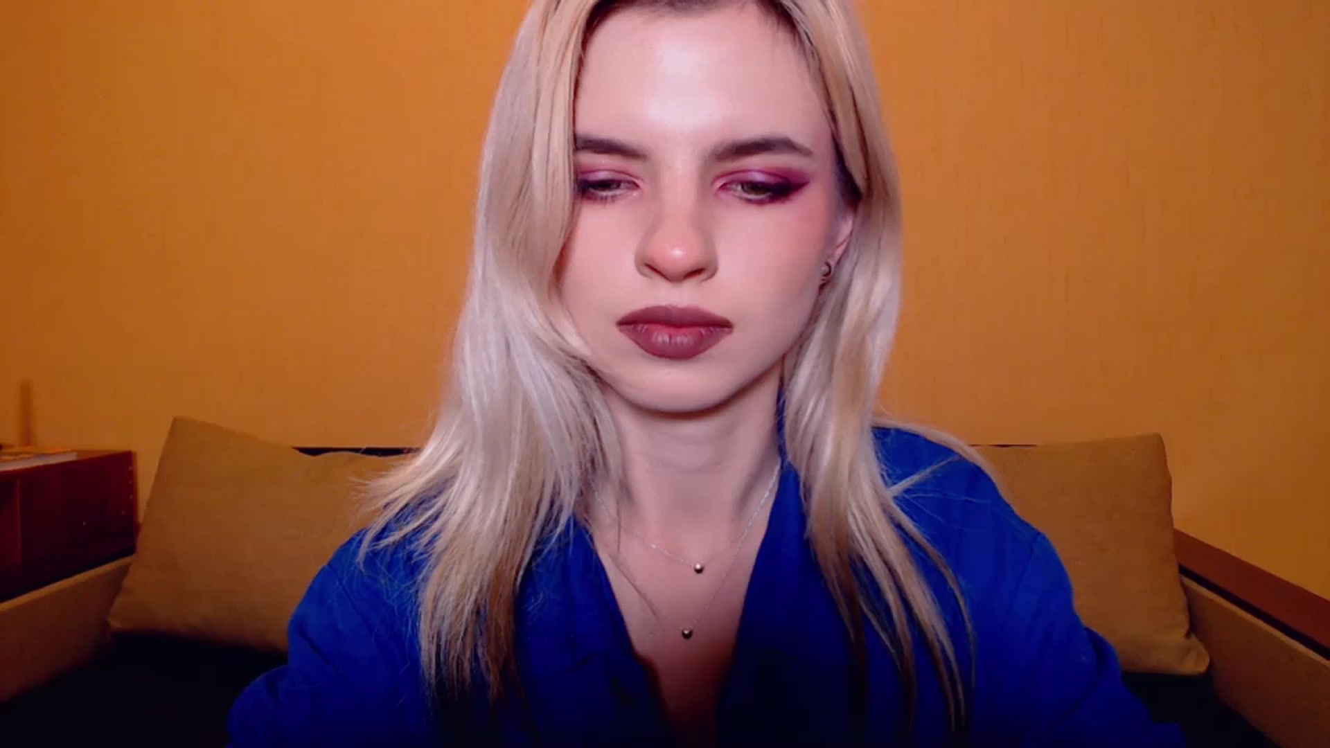 Gallery image thumbnail from Erineys's myfreecams stream on, 11/12/2023, 16:45 image 12 of 20