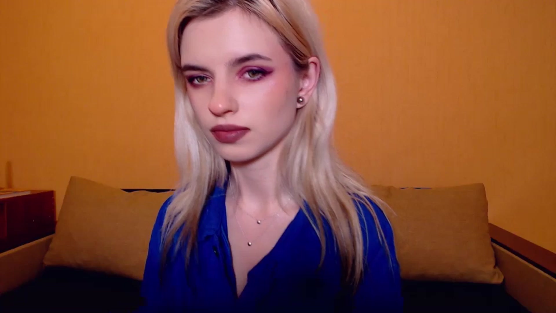 Gallery image thumbnail from Erineys's myfreecams stream on, 11/12/2023, 16:45 image 6 of 20