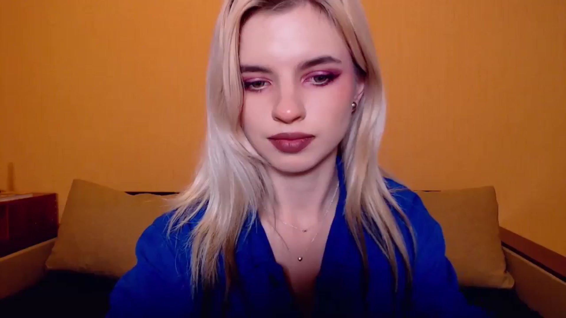 Gallery image thumbnail from Erineys's myfreecams stream on, 11/12/2023, 16:45 image 11 of 20