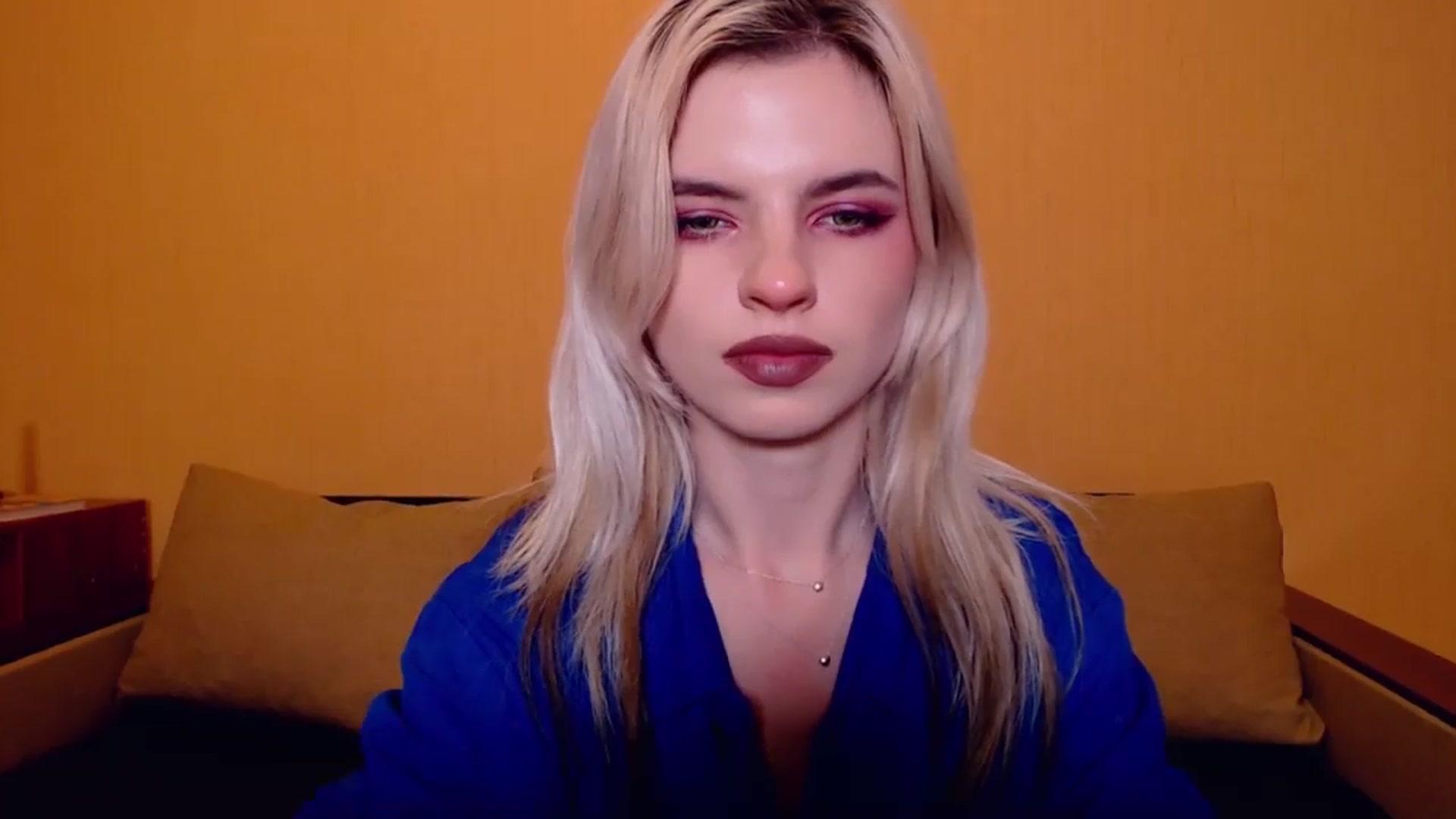 Gallery image thumbnail from Erineys's myfreecams stream on, 11/12/2023, 16:45 image 19 of 20