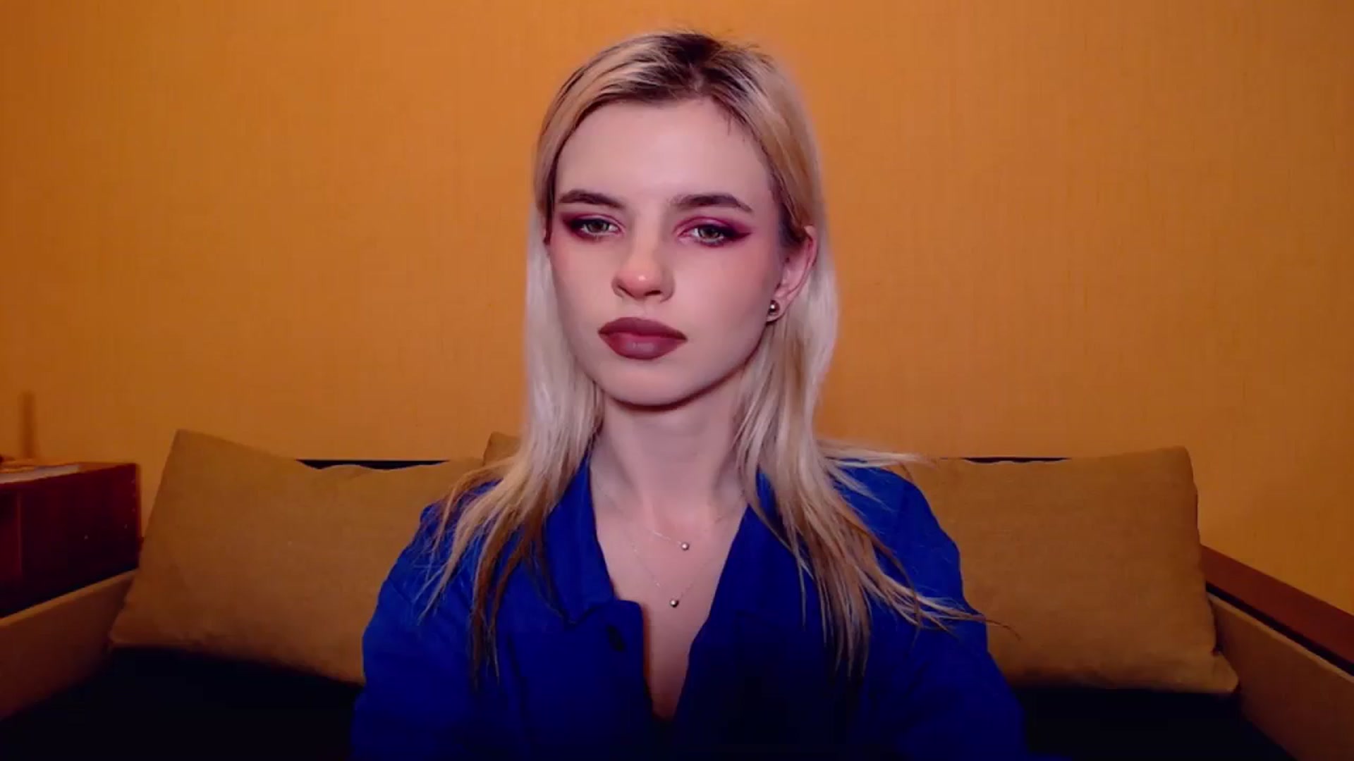 Gallery image thumbnail from Erineys's myfreecams stream on, 11/12/2023, 17:34 image 6 of 20