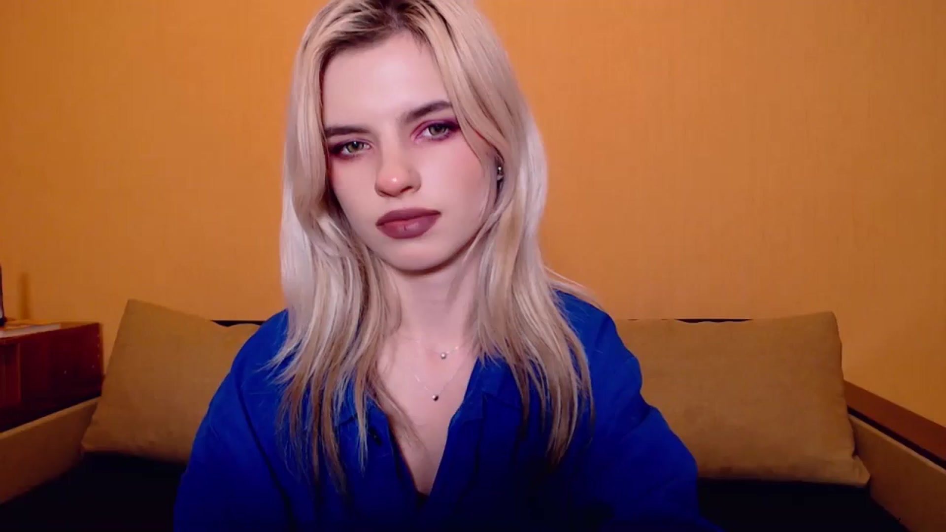 Gallery image thumbnail from Erineys's myfreecams stream on, 11/12/2023, 17:34 image 11 of 20