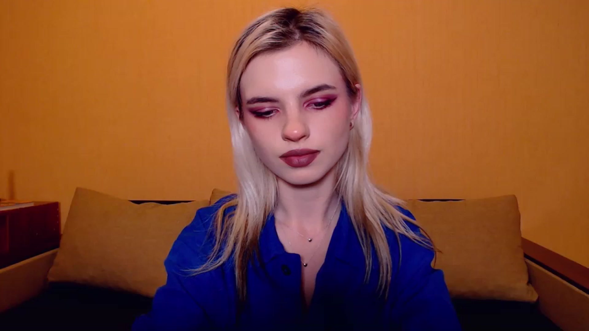 Gallery image thumbnail from Erineys's myfreecams stream on, 11/12/2023, 17:34 image 4 of 20