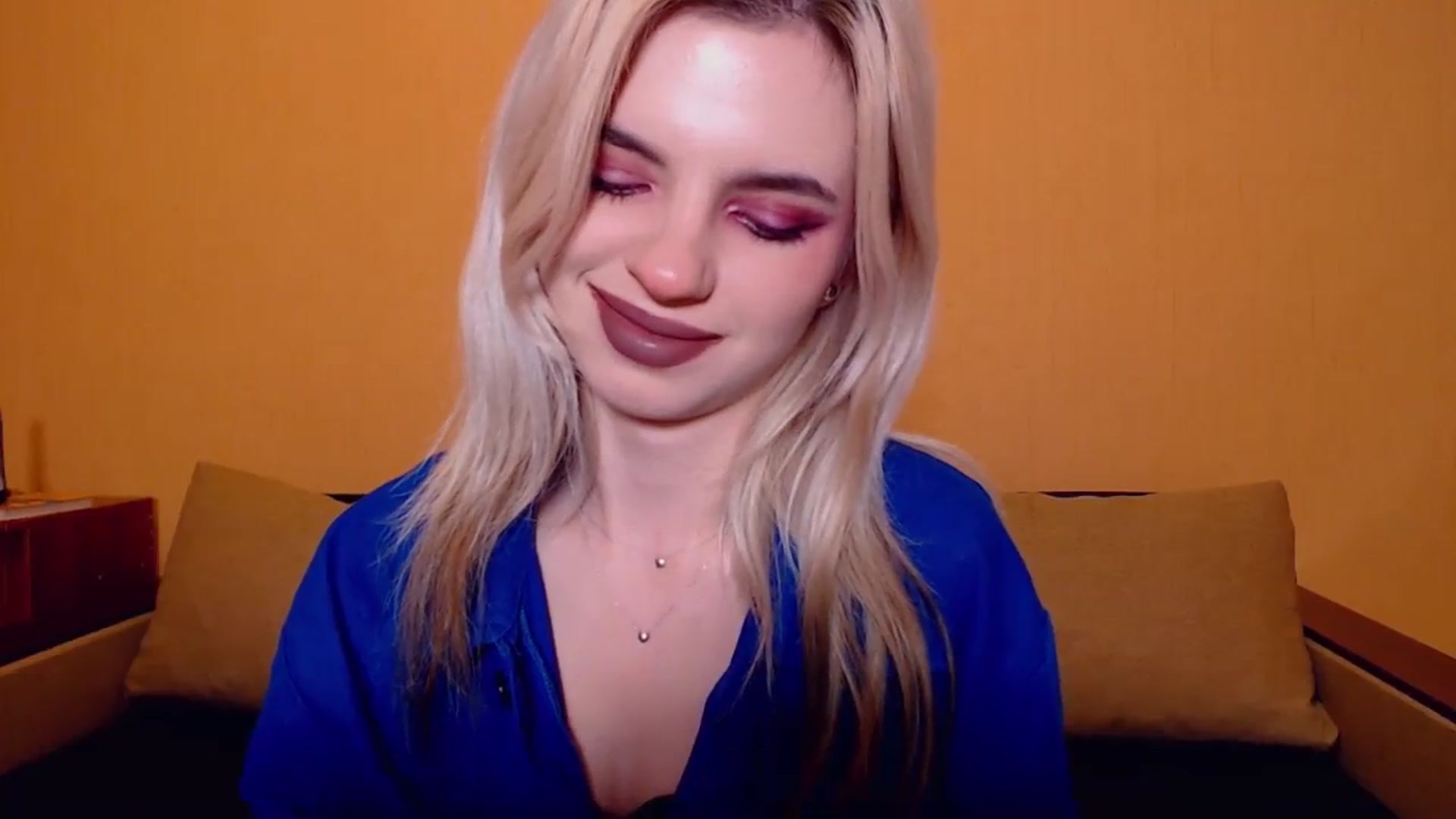 Gallery image thumbnail from Erineys's myfreecams stream on, 11/12/2023, 17:34 image 16 of 20