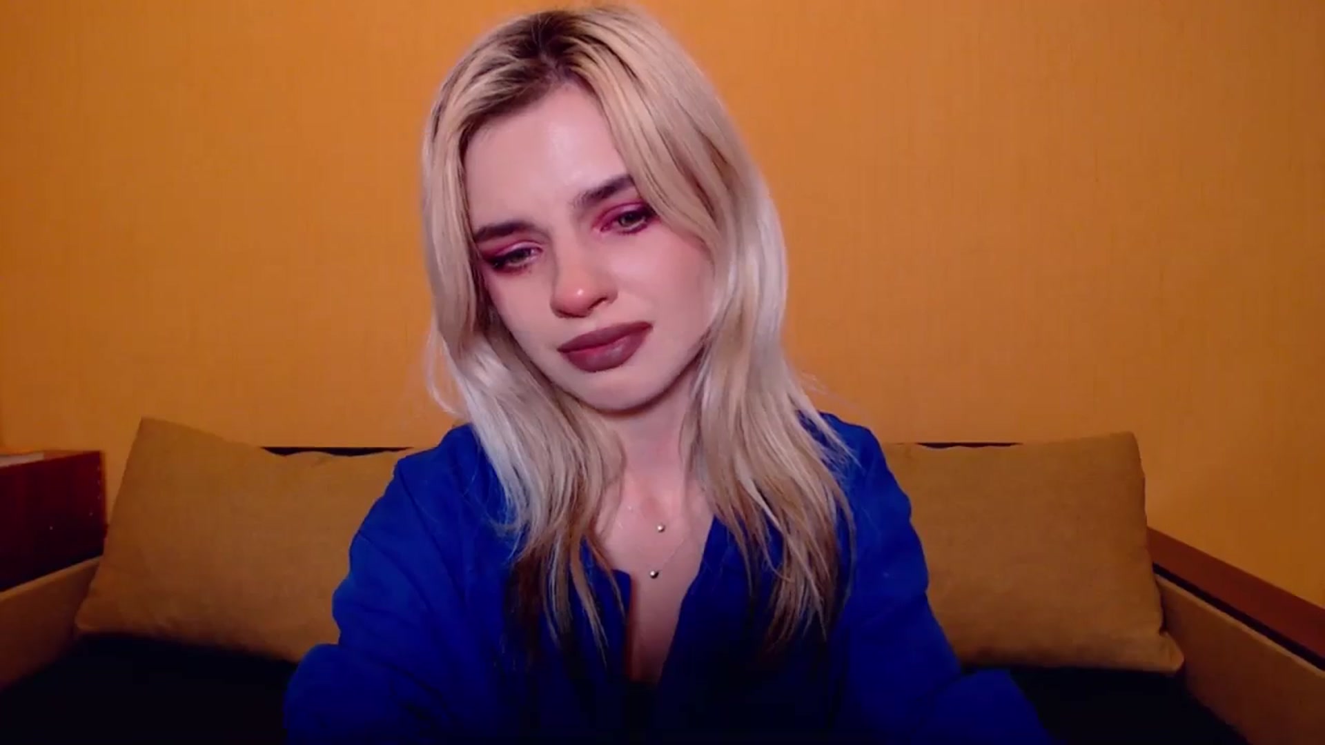 Gallery image thumbnail from Erineys's myfreecams stream on, 11/12/2023, 18:45 image 7 of 20