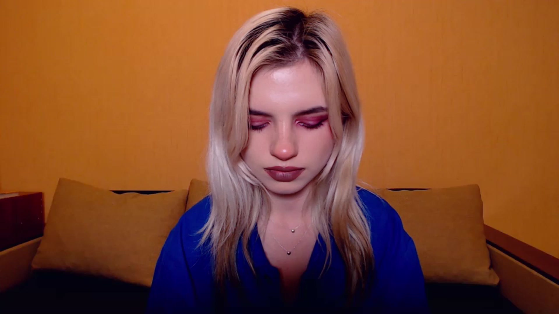 Gallery image thumbnail from Erineys's myfreecams stream on, 11/12/2023, 18:45 image 1 of 20