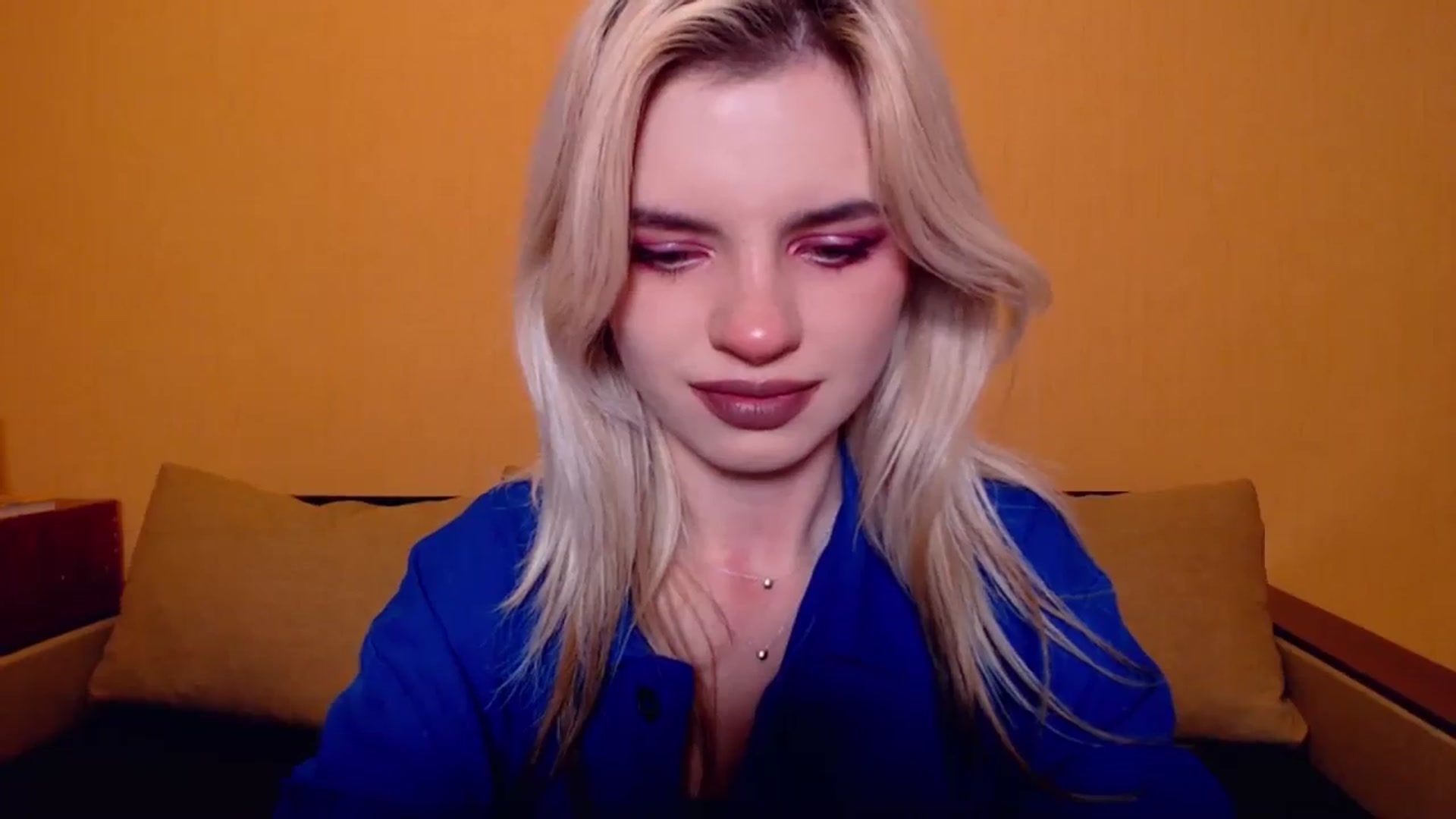 Gallery image thumbnail from Erineys's myfreecams stream on, 11/12/2023, 18:45 image 20 of 20
