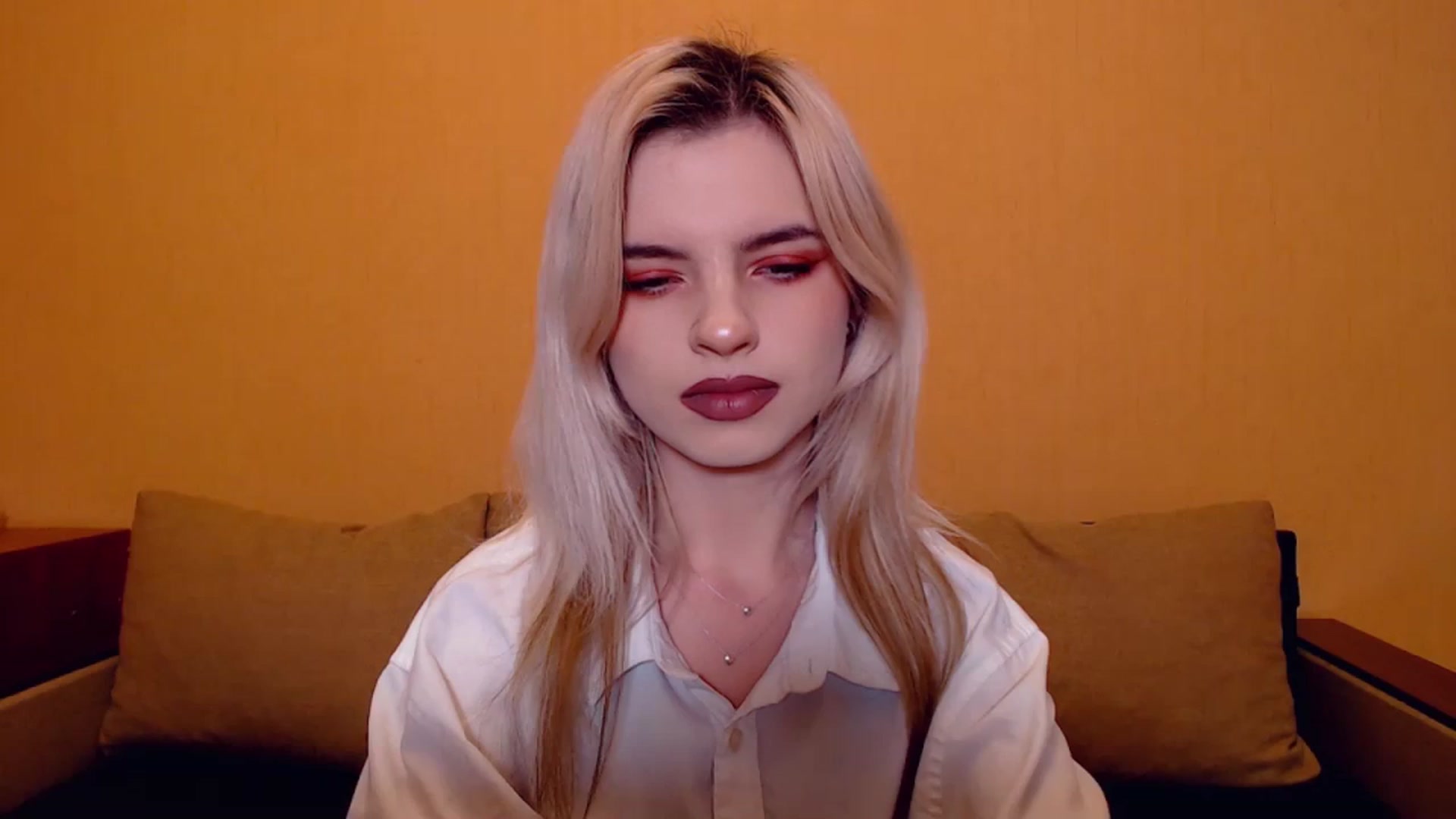 Gallery image thumbnail from Erineys's myfreecams stream on, 11/13/2023, 15:20 image 12 of 20