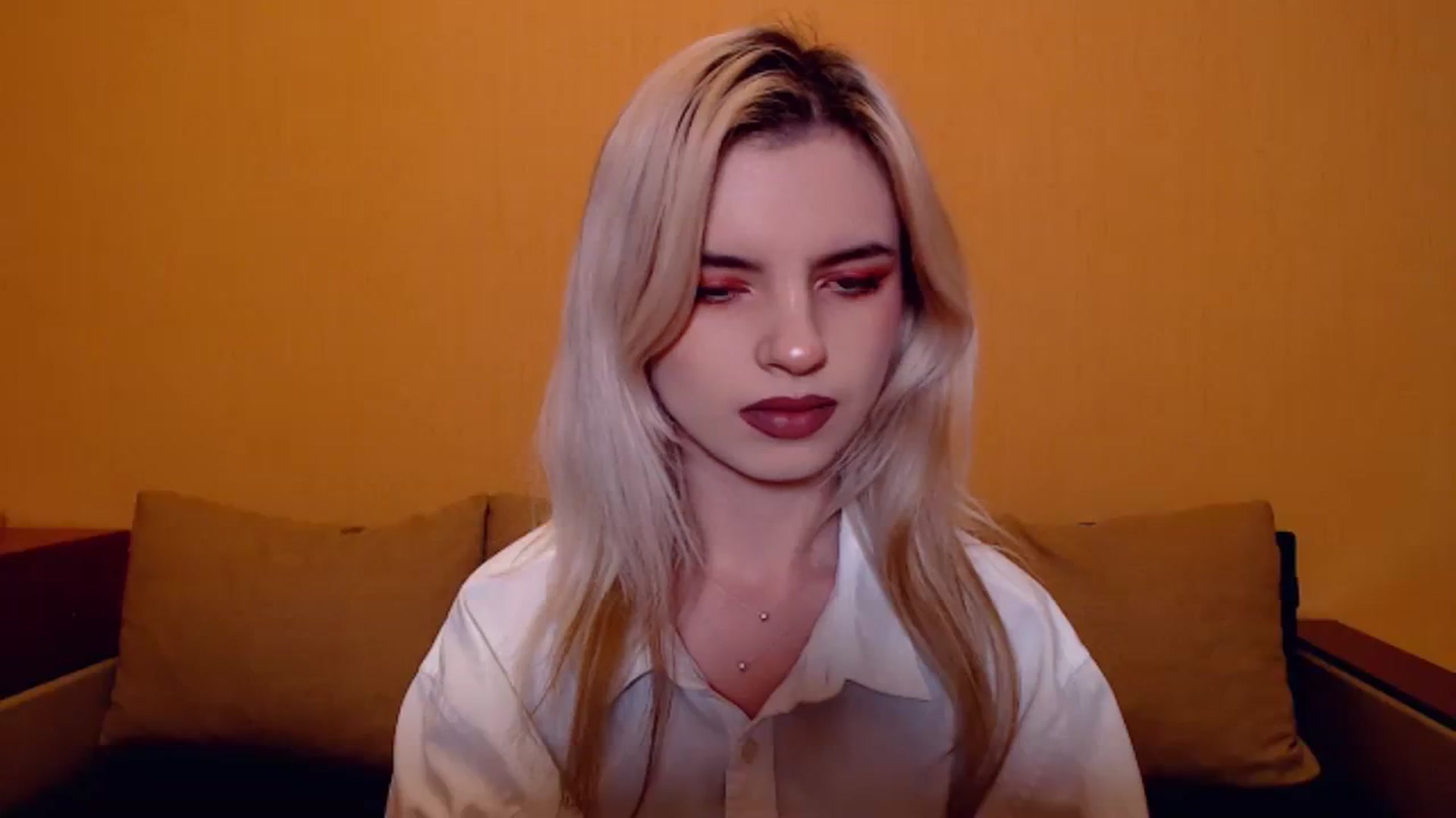 Gallery image thumbnail from Erineys's myfreecams stream on, 11/13/2023, 15:20 image 7 of 20