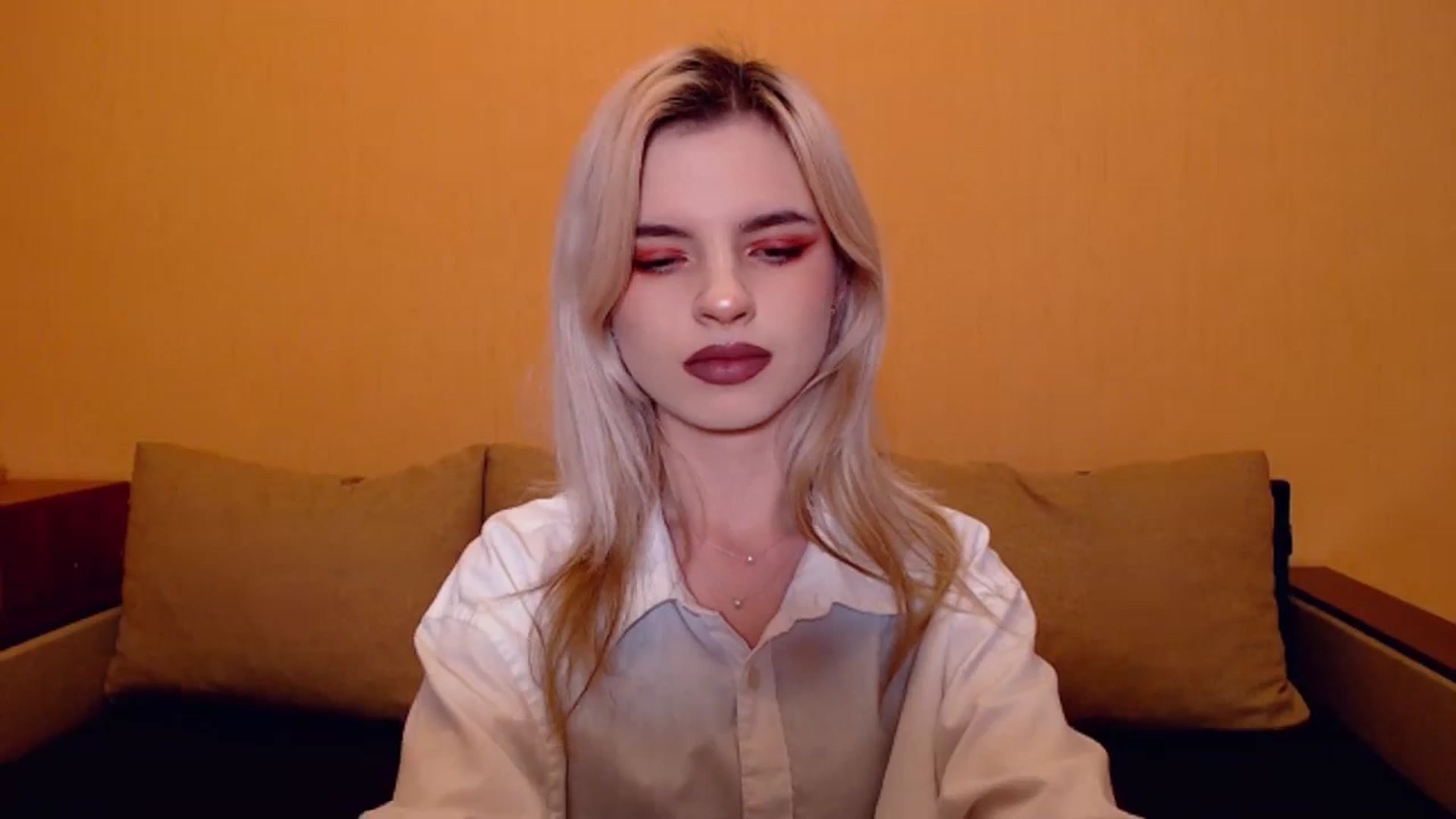 Gallery image thumbnail from Erineys's myfreecams stream on, 11/13/2023, 15:42 image 17 of 20