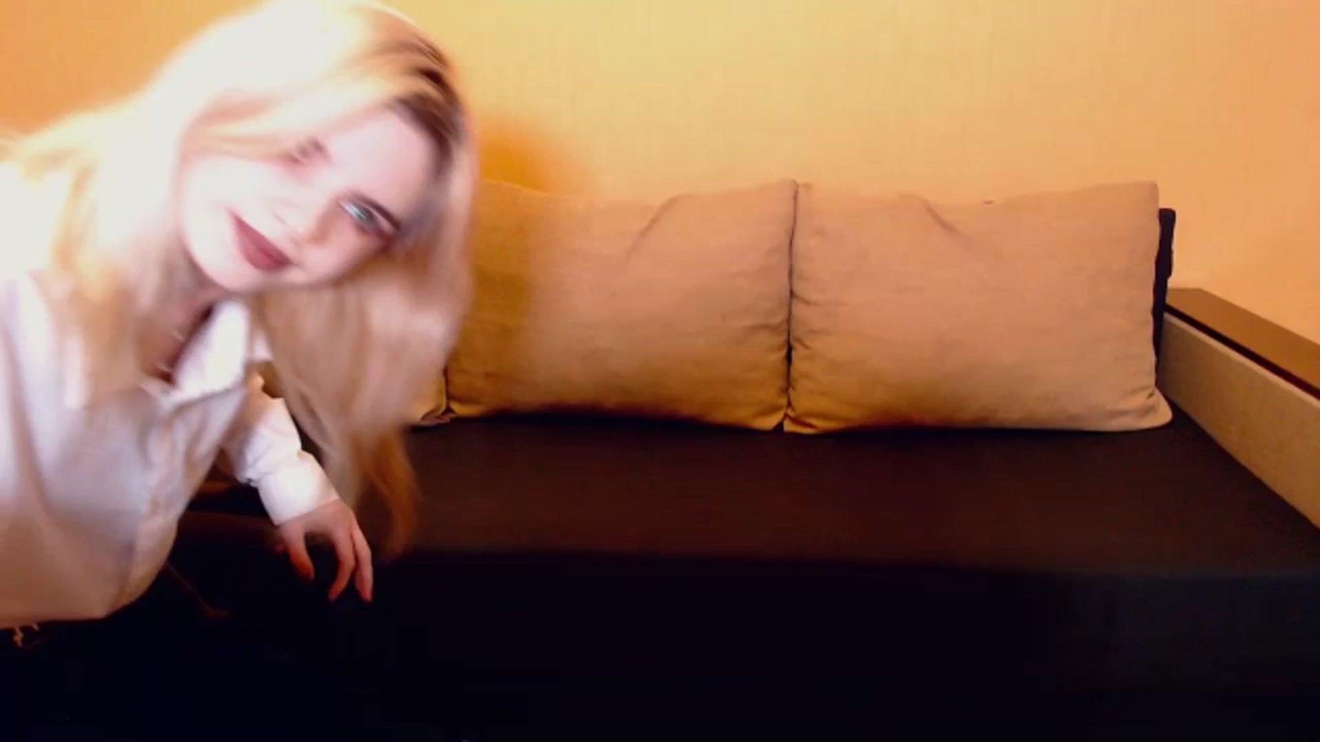 Gallery image thumbnail from Erineys's myfreecams stream on, 11/13/2023, 15:42 image 1 of 20