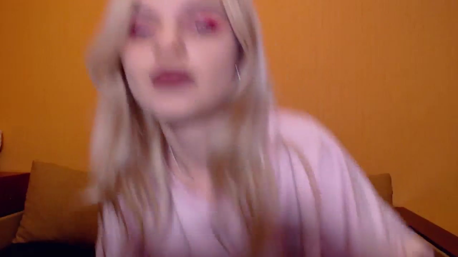 Gallery image thumbnail from Erineys's myfreecams stream on, 11/15/2023, 16:11 image 19 of 20